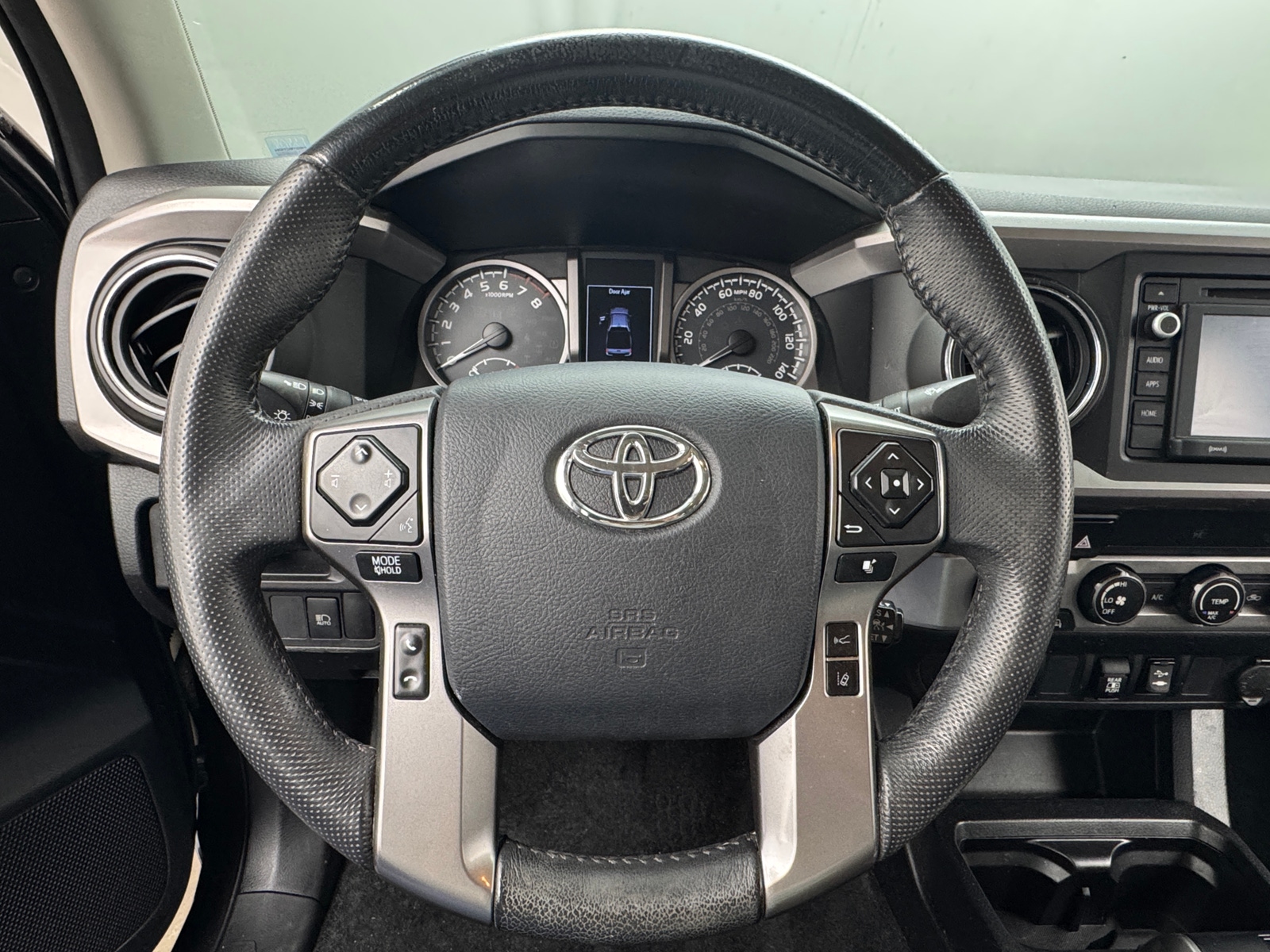 Thumbnail: 2019 Toyota Tacoma - 4