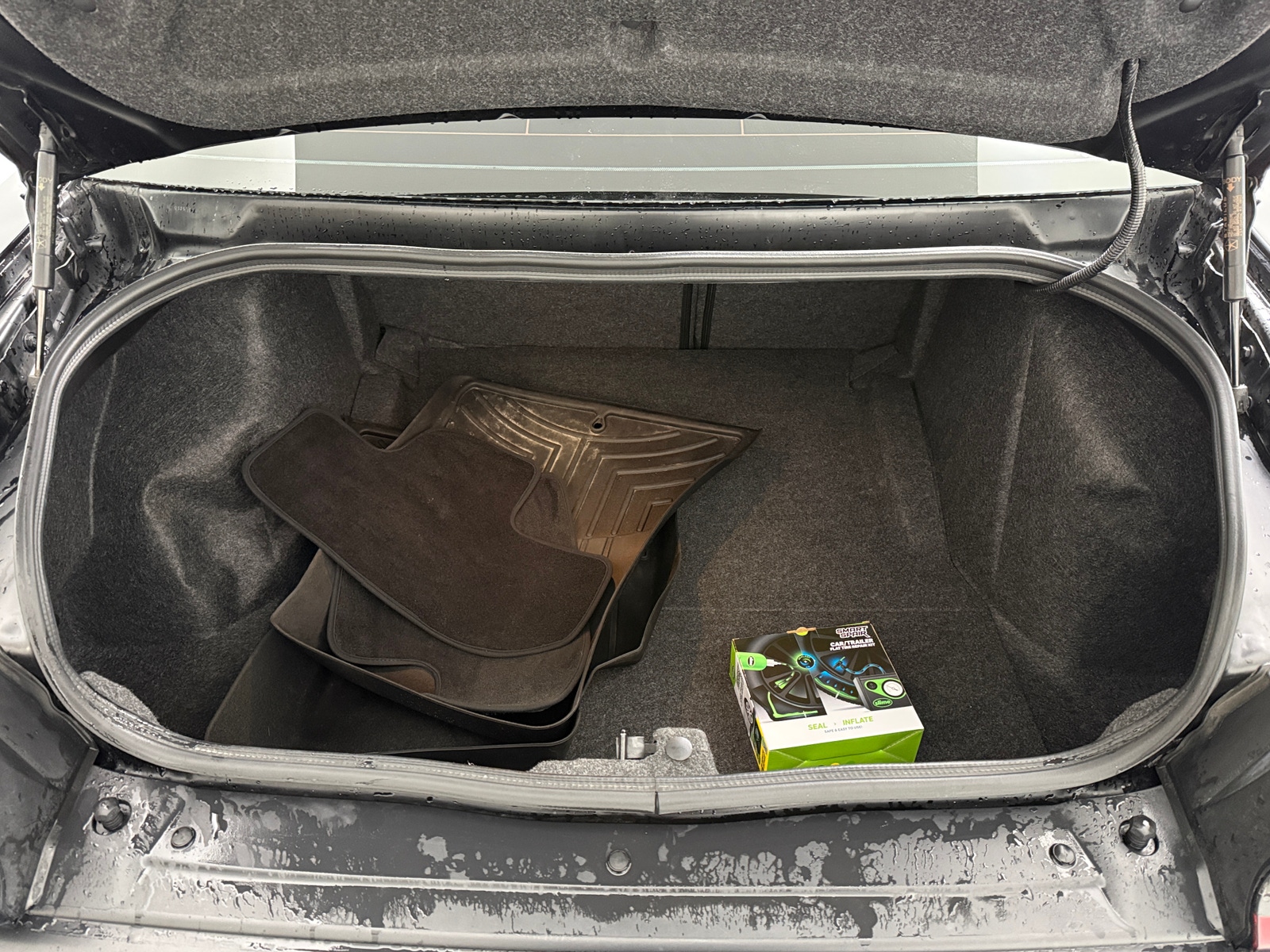 Thumbnail: 2022 Dodge Challenger - 5