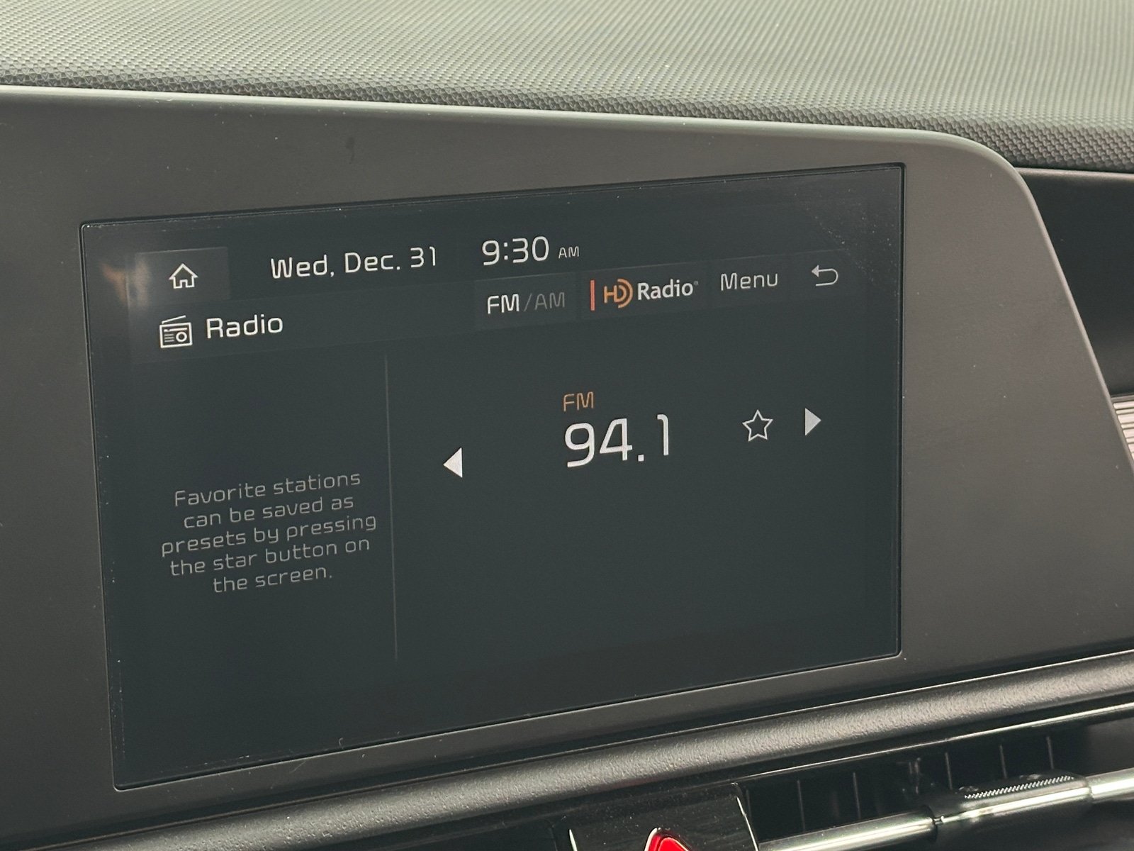 Thumbnail: 2024 Kia Niro - 4