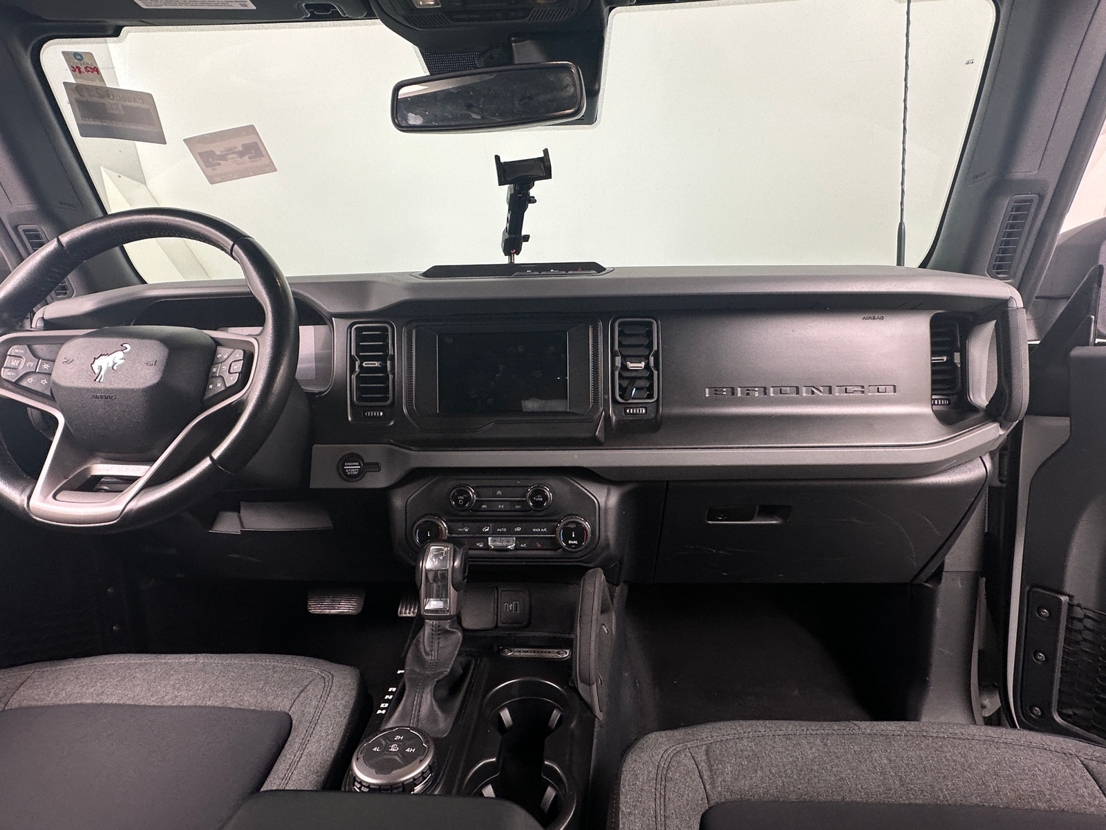 Thumbnail: 2022 Ford Bronco - 3