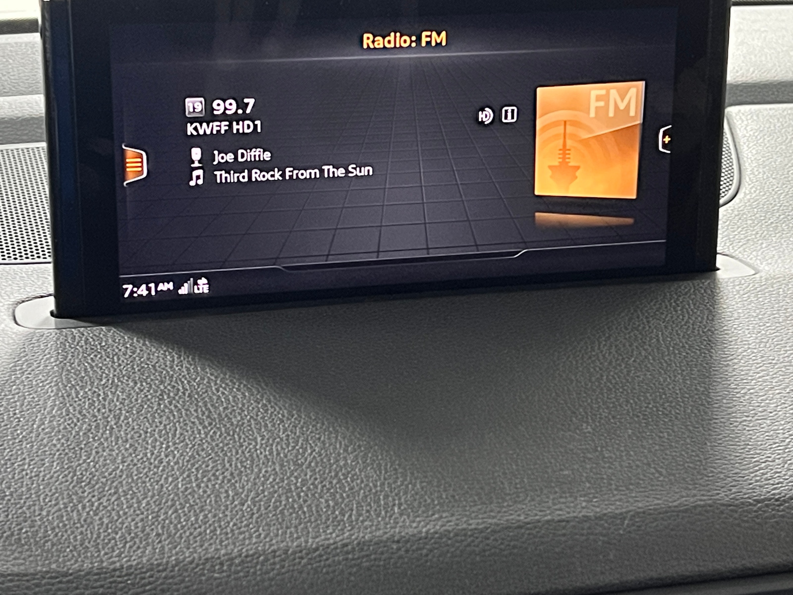 Thumbnail: 2017 Audi Q7 - 3