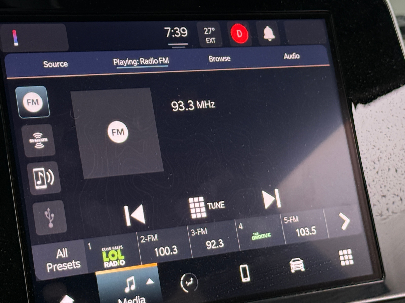 Thumbnail: 2022 Jeep Compass - 4