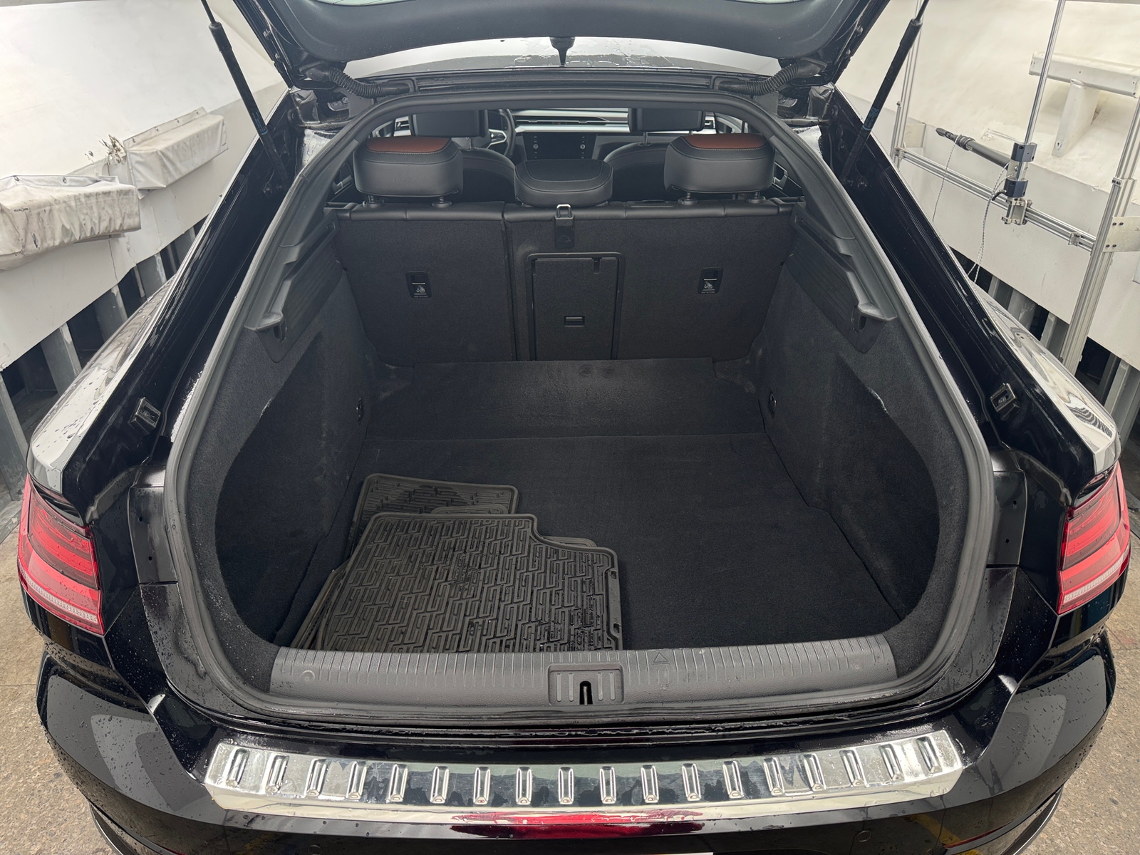 Thumbnail: 2021 Volkswagen Arteon - 6