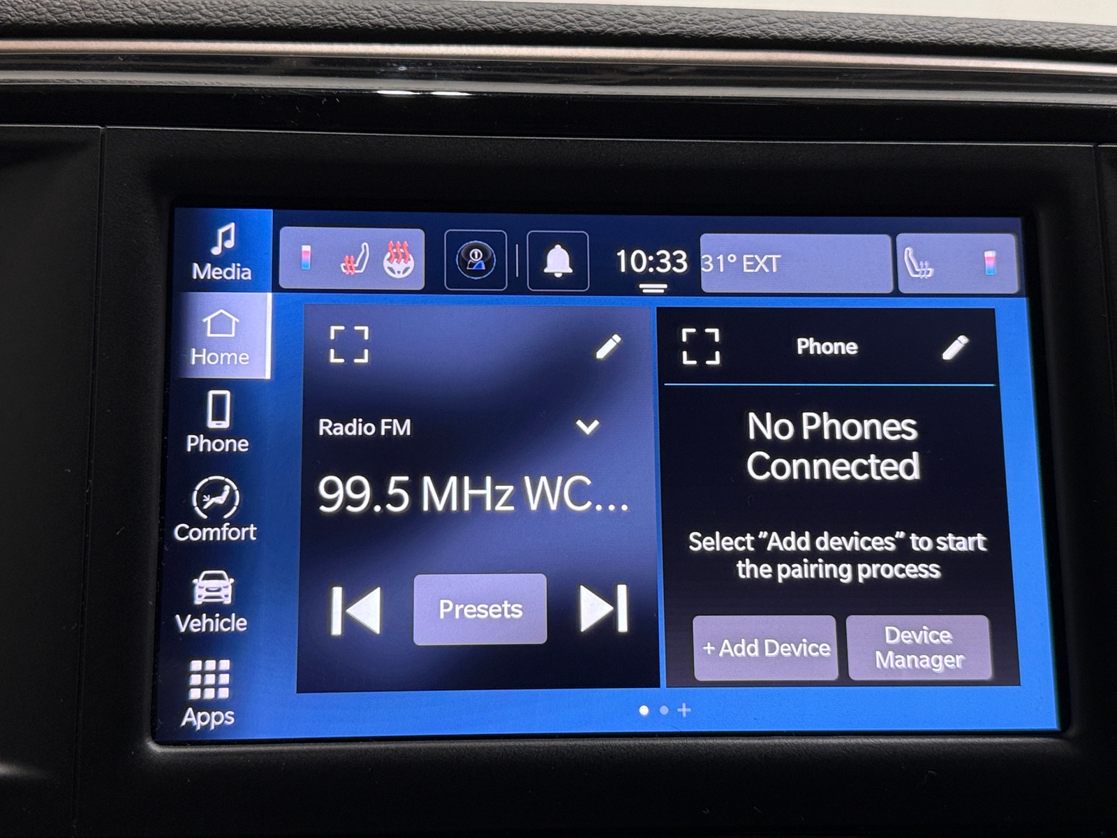 Thumbnail: 2023 Chrysler Voyager - 4