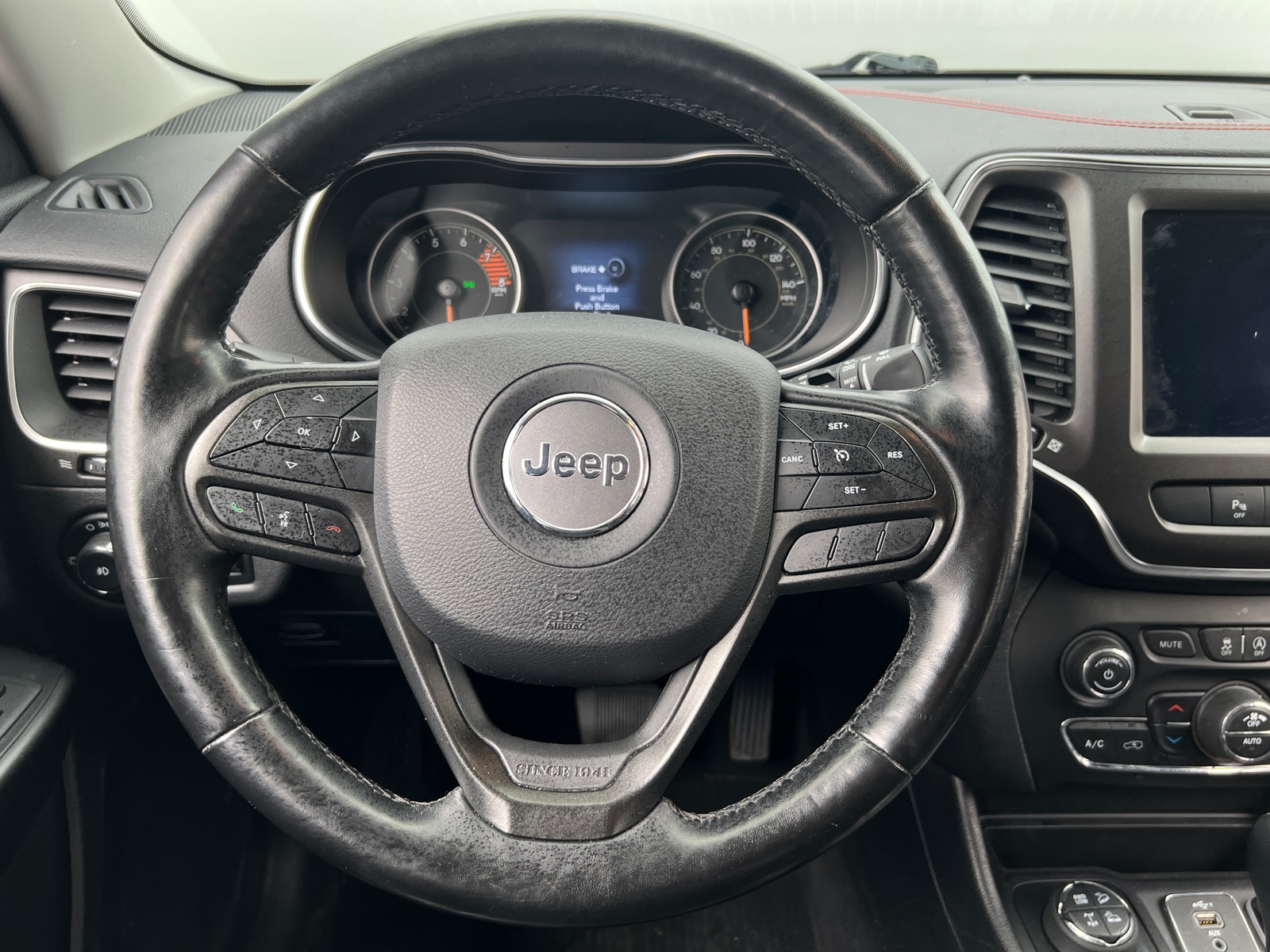 Thumbnail: 2020 Jeep Cherokee - 5