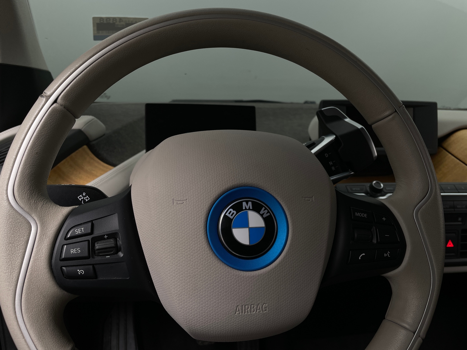Thumbnail: 2016 BMW i3 - 4