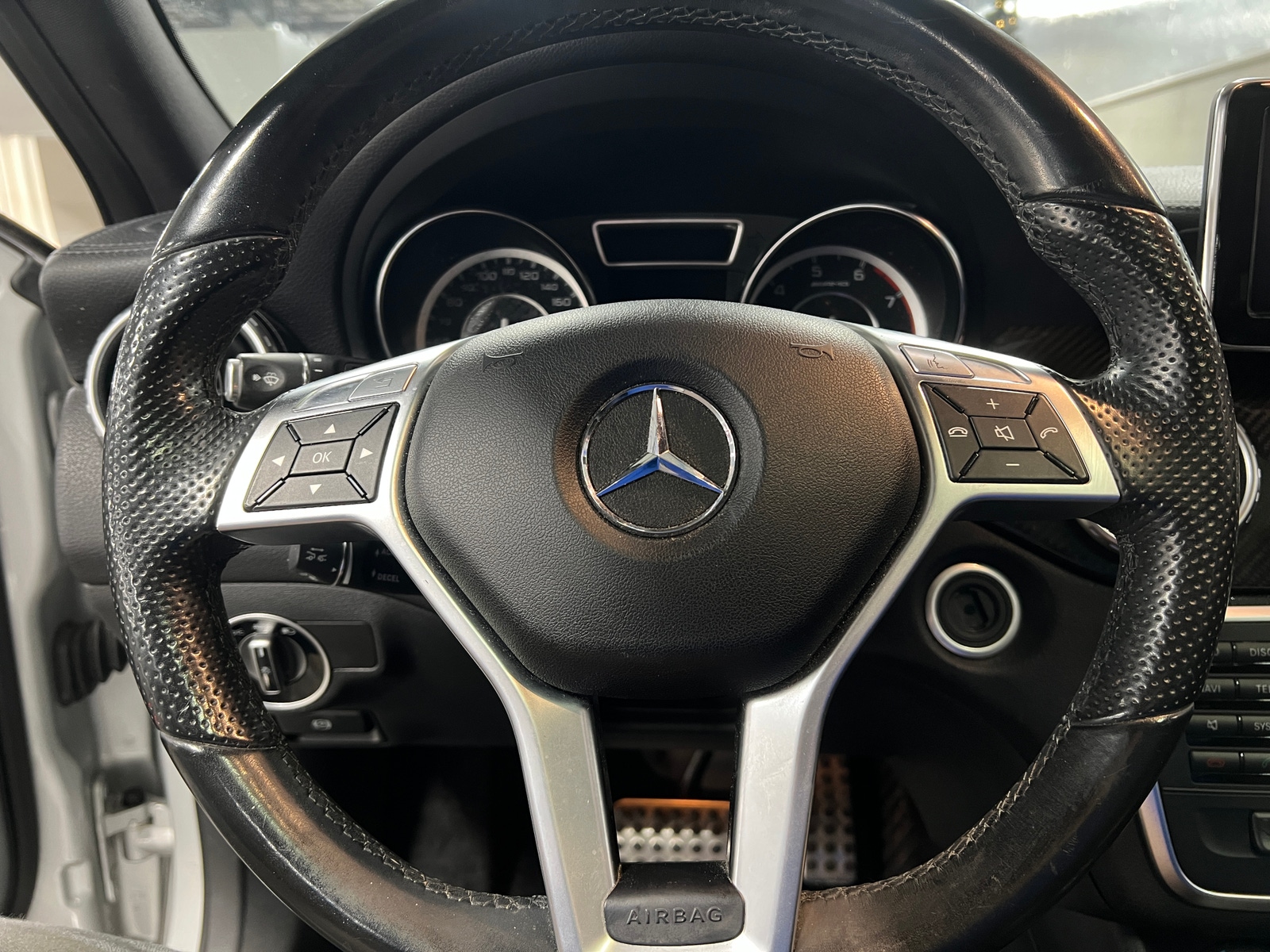 Thumbnail: 2015 Mercedes-Benz GLA - 4