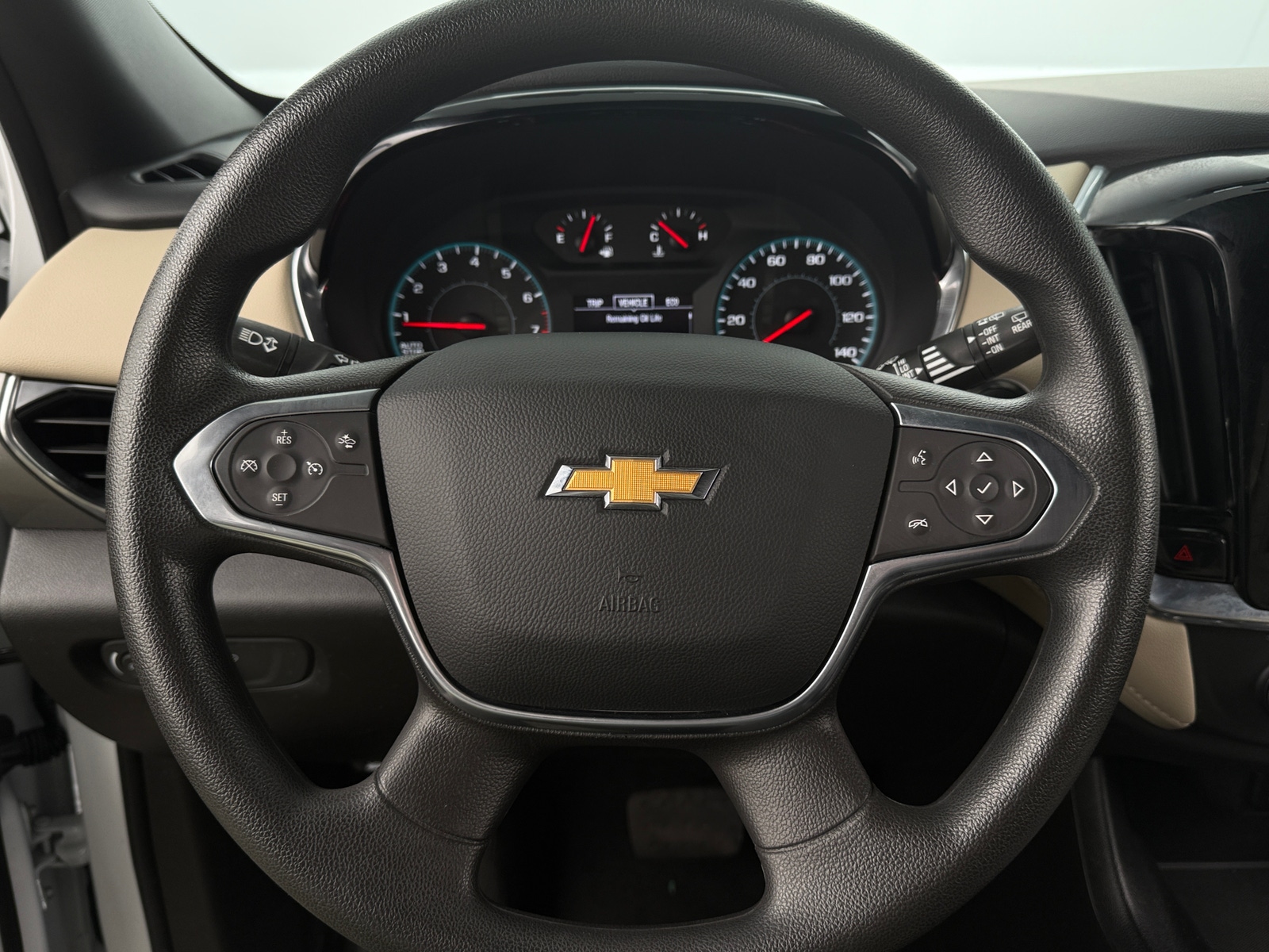 Thumbnail: 2023 Chevrolet Traverse - 5