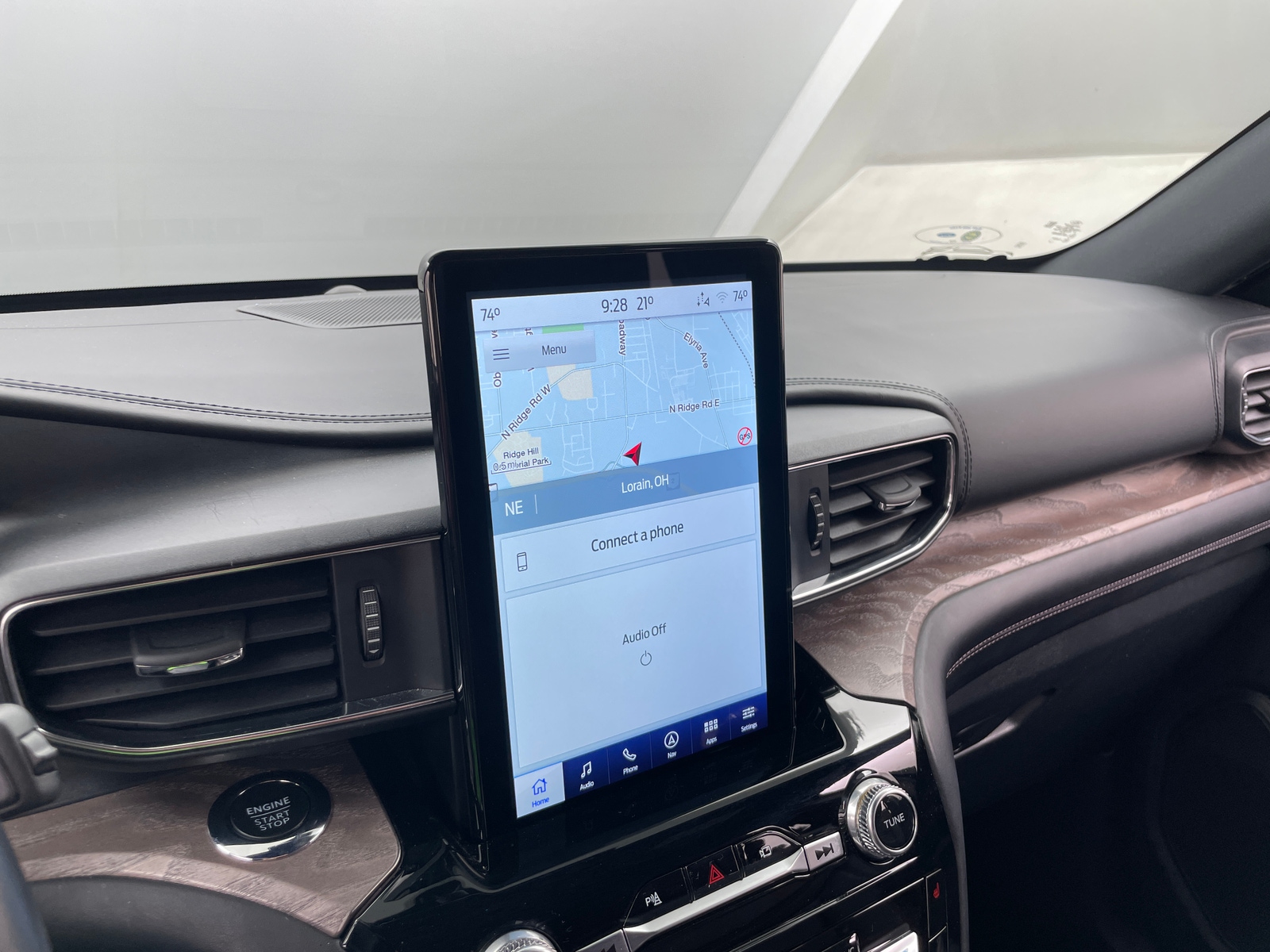 Thumbnail: 2022 Ford Explorer - 3