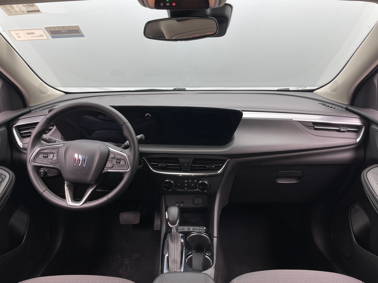 Thumbnail: 2025 Buick Encore GX - 3