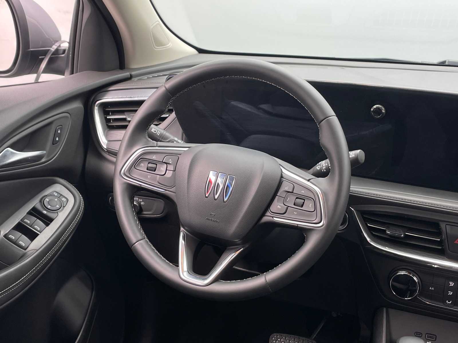 Thumbnail: 2025 Buick Encore GX - 5