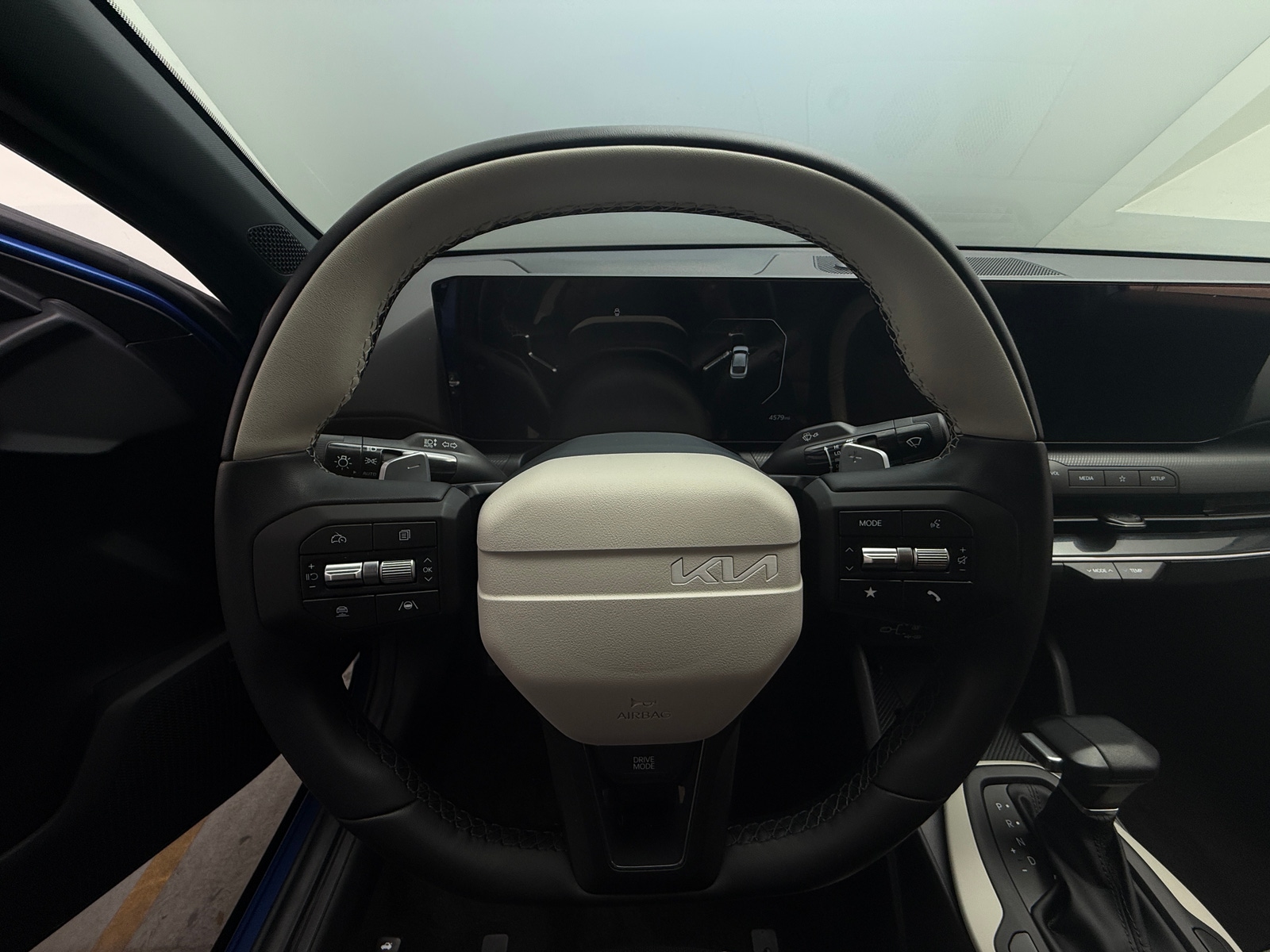 Thumbnail: 2025 Kia K4 - 5