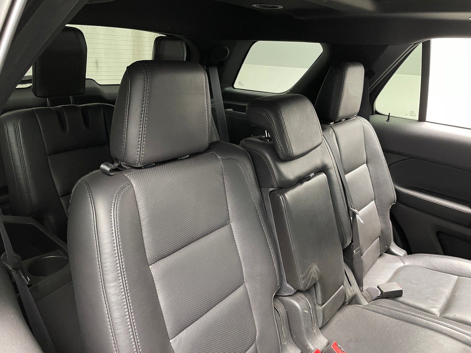 Thumbnail: 2015 Ford Explorer - 5