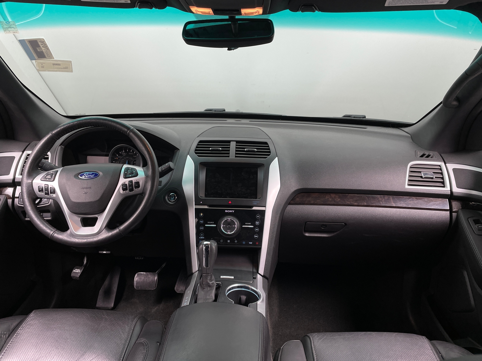 Thumbnail: 2015 Ford Explorer - 2