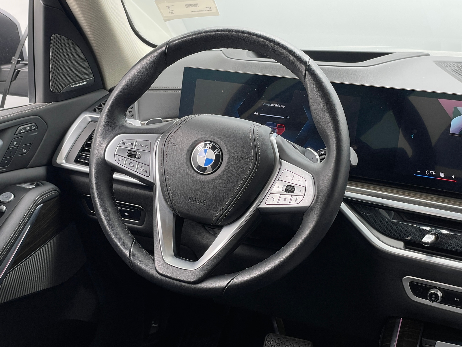 Thumbnail: 2024 BMW X7 - 4