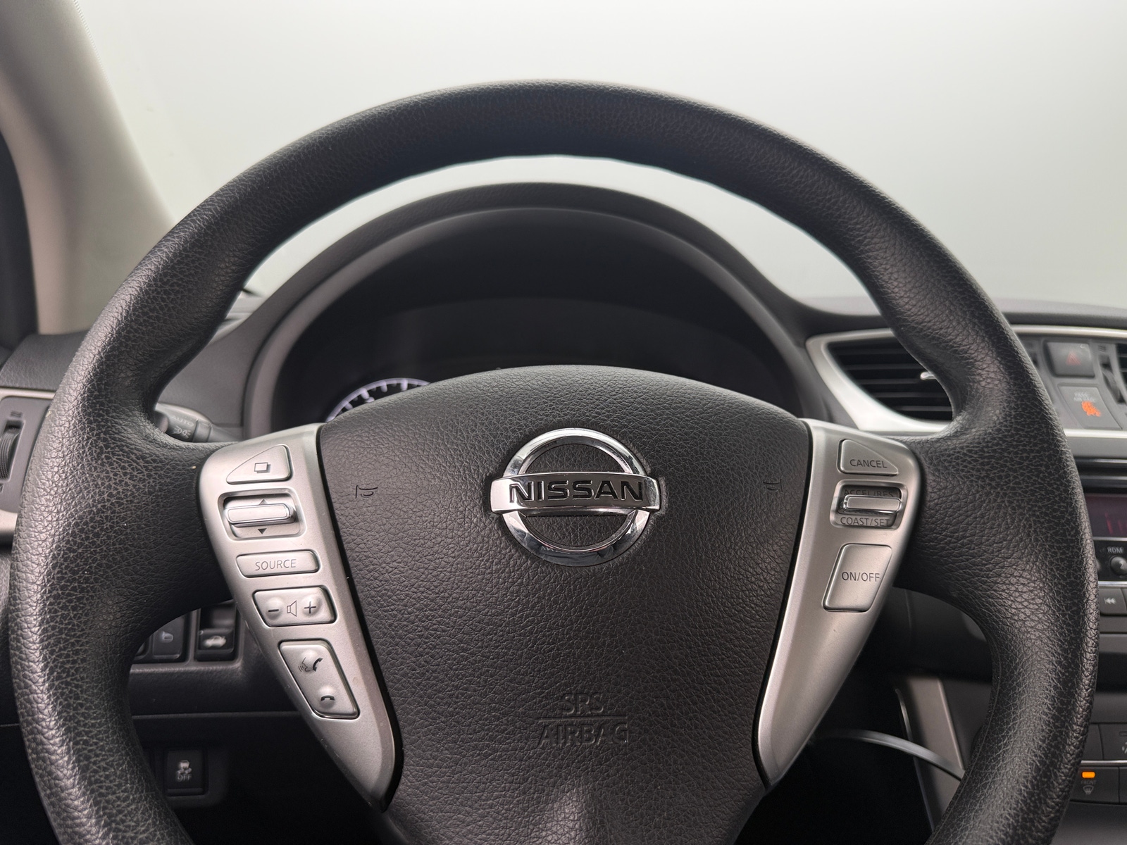 Thumbnail: 2015 Nissan Sentra - 5