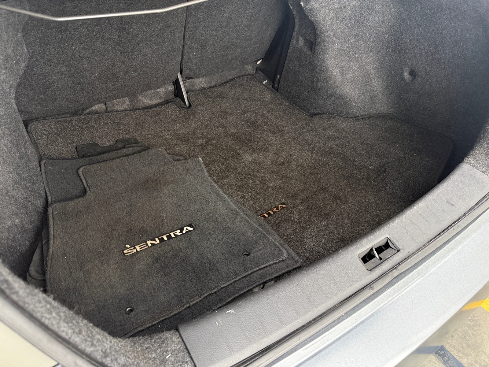 Thumbnail: 2015 Nissan Sentra - 7