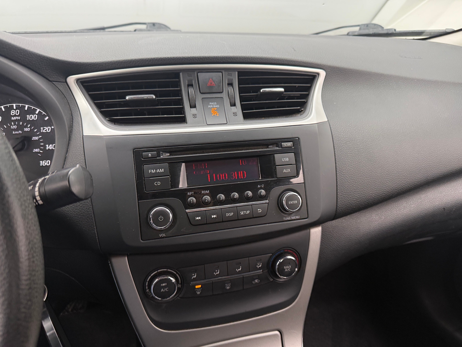 Thumbnail: 2015 Nissan Sentra - 4