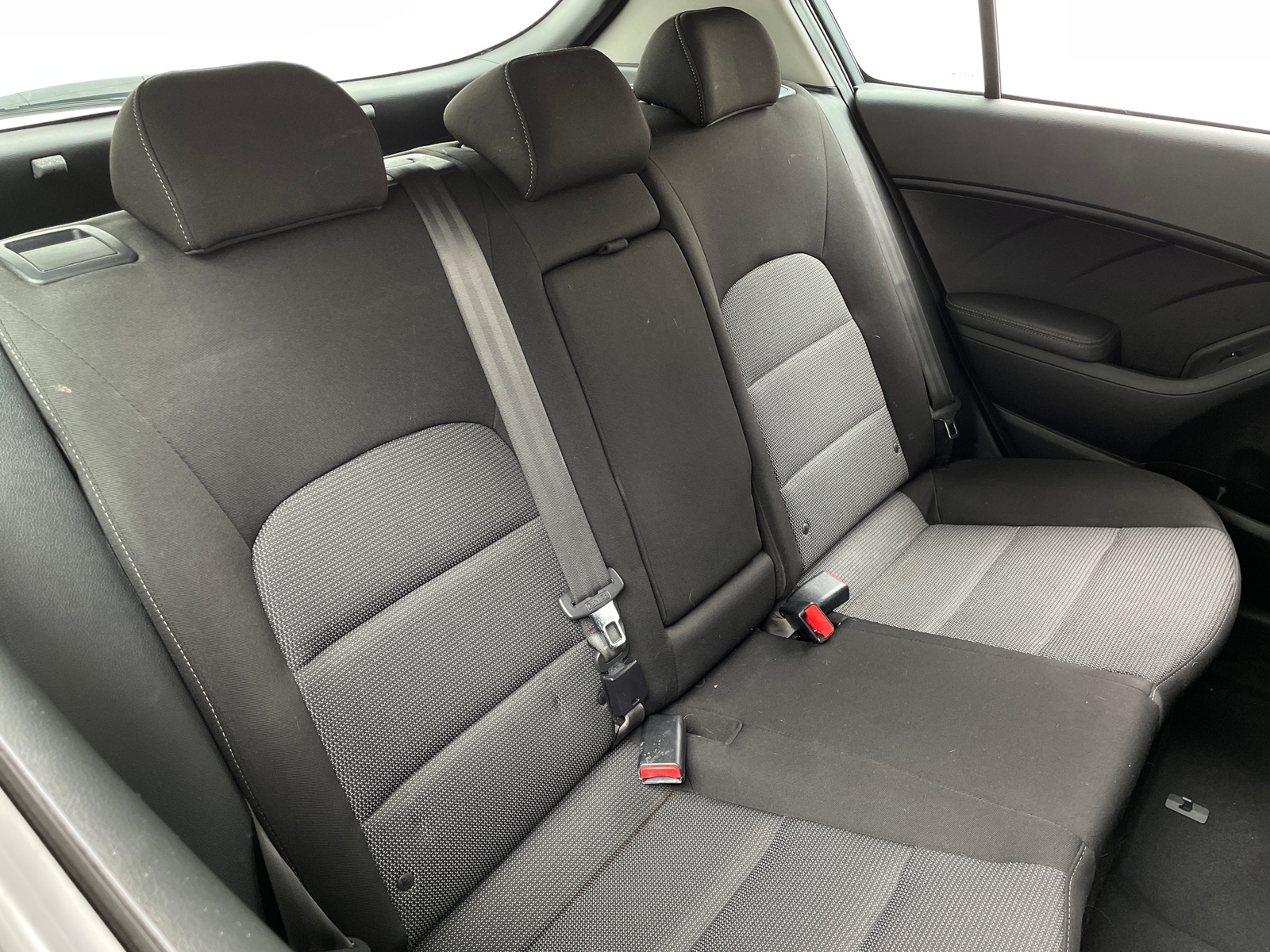 Thumbnail: 2018 Kia Forte - 6