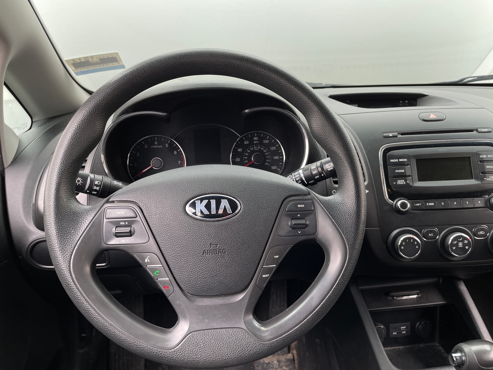 Thumbnail: 2018 Kia Forte - 5