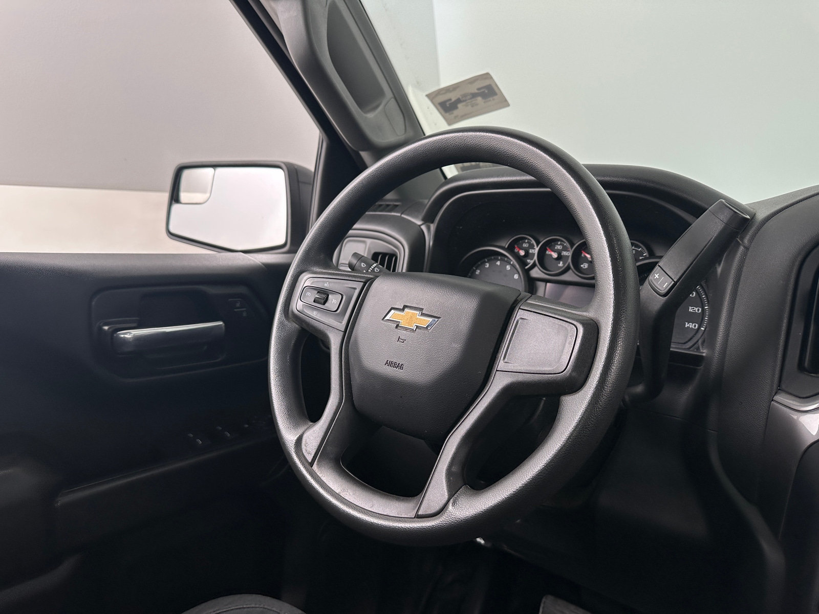 Thumbnail: 2020 Chevrolet Silverado 1500 - 5