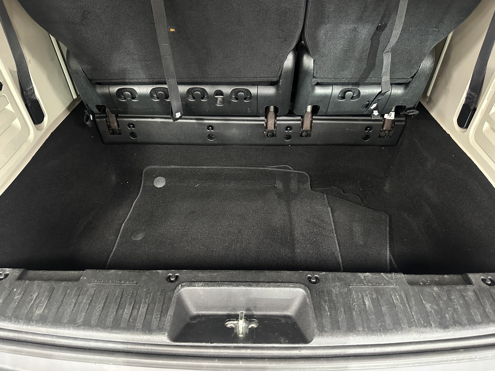 Thumbnail: 2018 Dodge Grand Caravan - 7