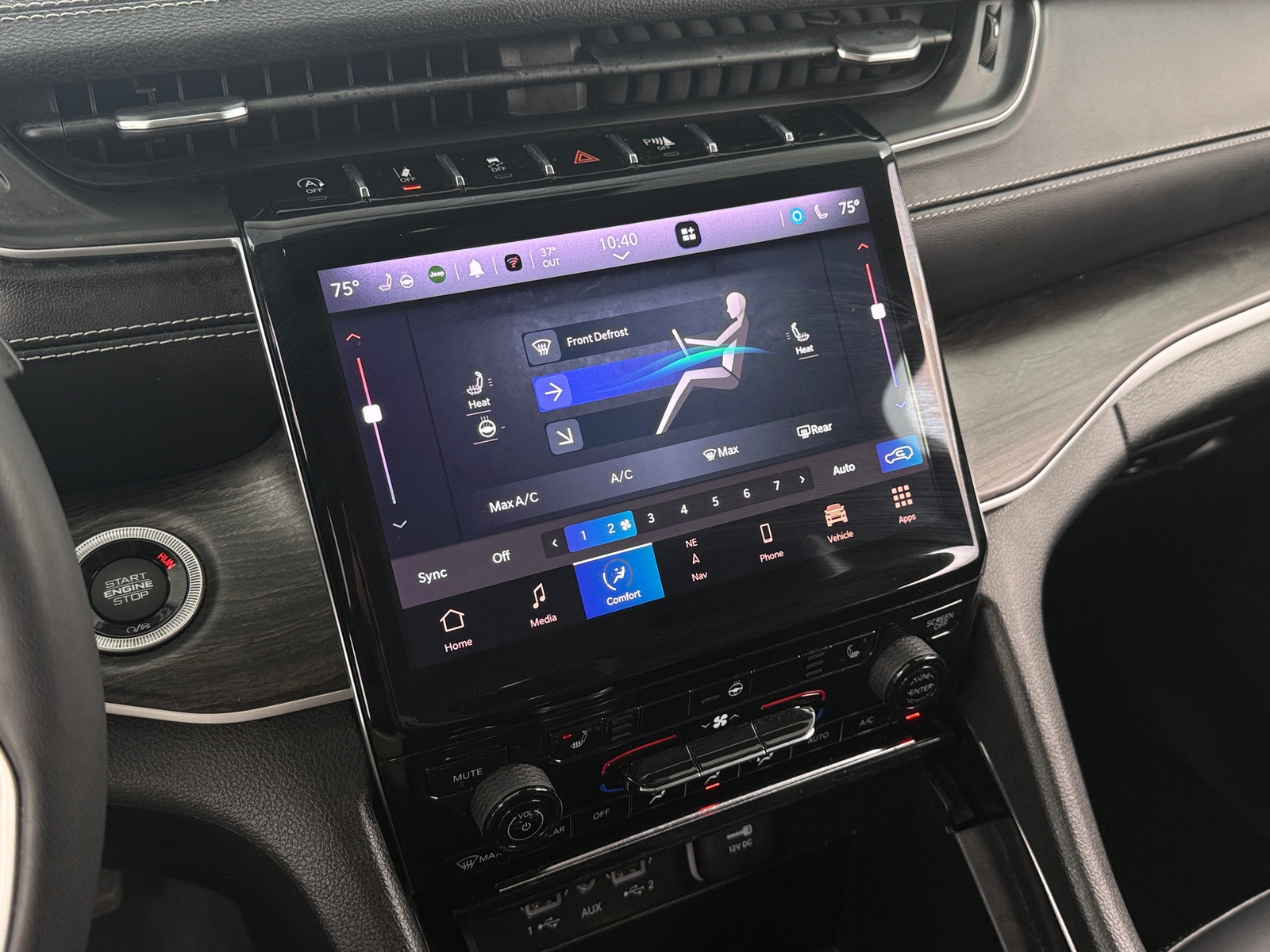 Thumbnail: 2023 Jeep Grand Cherokee - 3