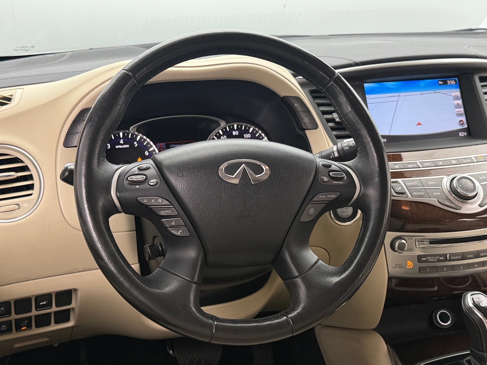 Thumbnail: 2019 INFINITI QX60 - 4