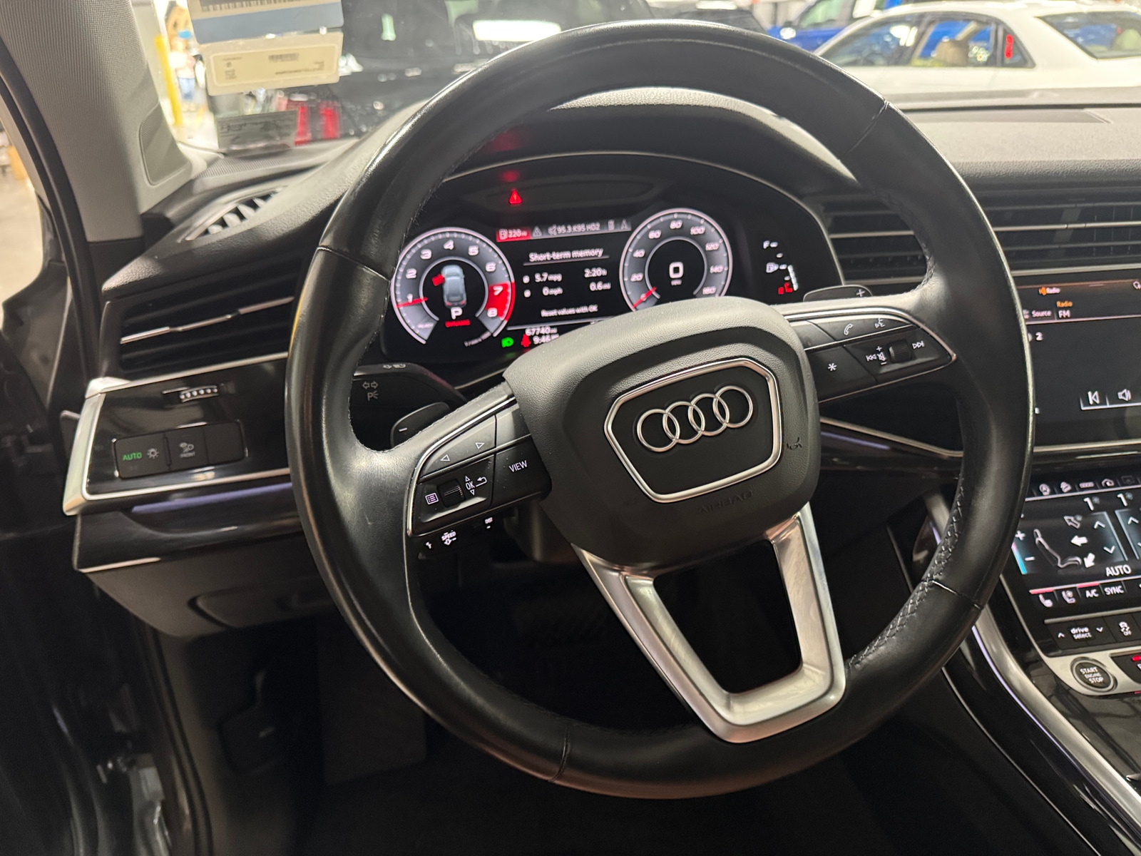 Thumbnail: 2021 Audi Q7 - 4