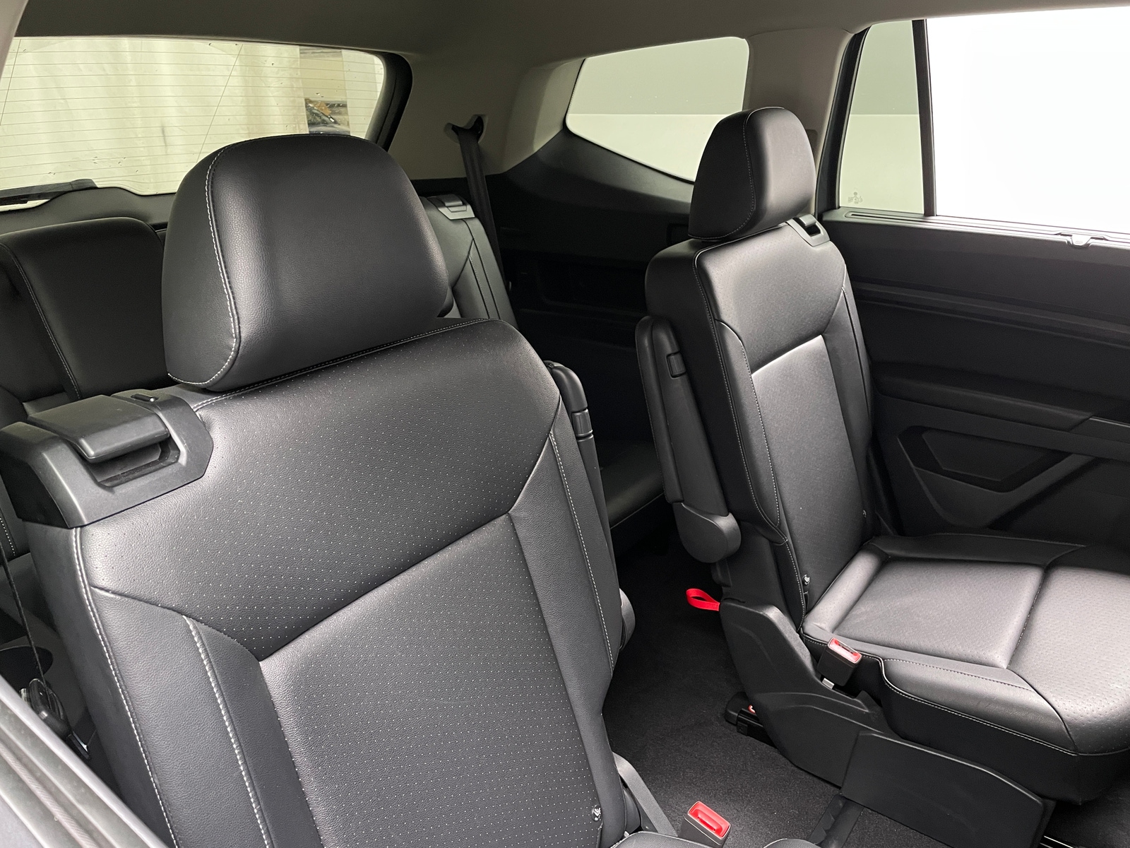 Thumbnail: 2019 Volkswagen Atlas - 5