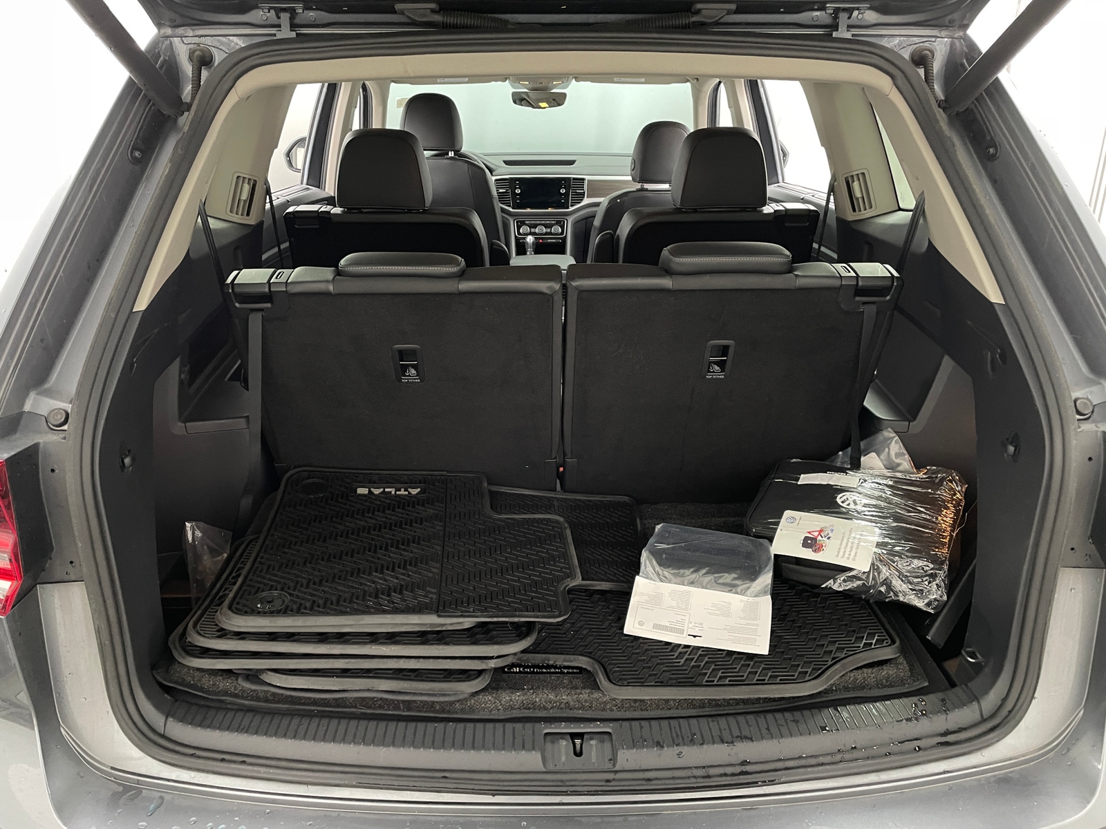 Thumbnail: 2019 Volkswagen Atlas - 6