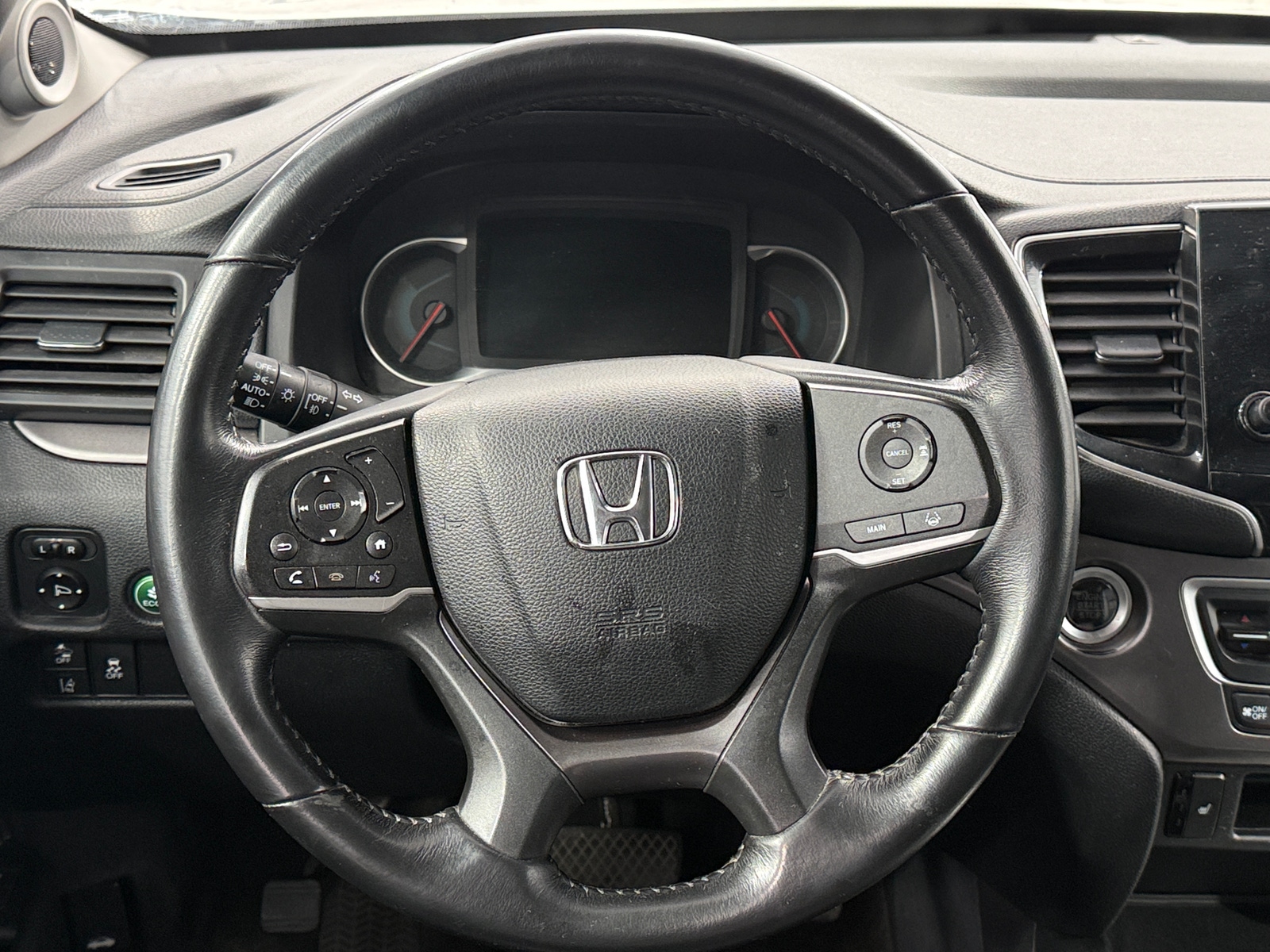 Thumbnail: 2020 Honda Pilot - 4