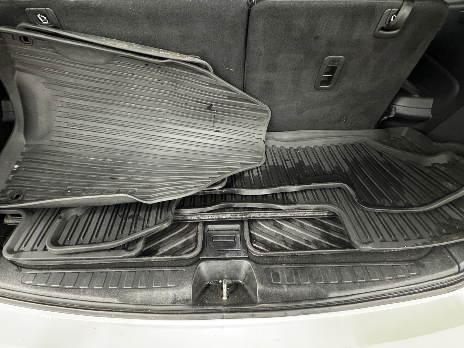 Thumbnail: 2020 Honda Pilot - 6