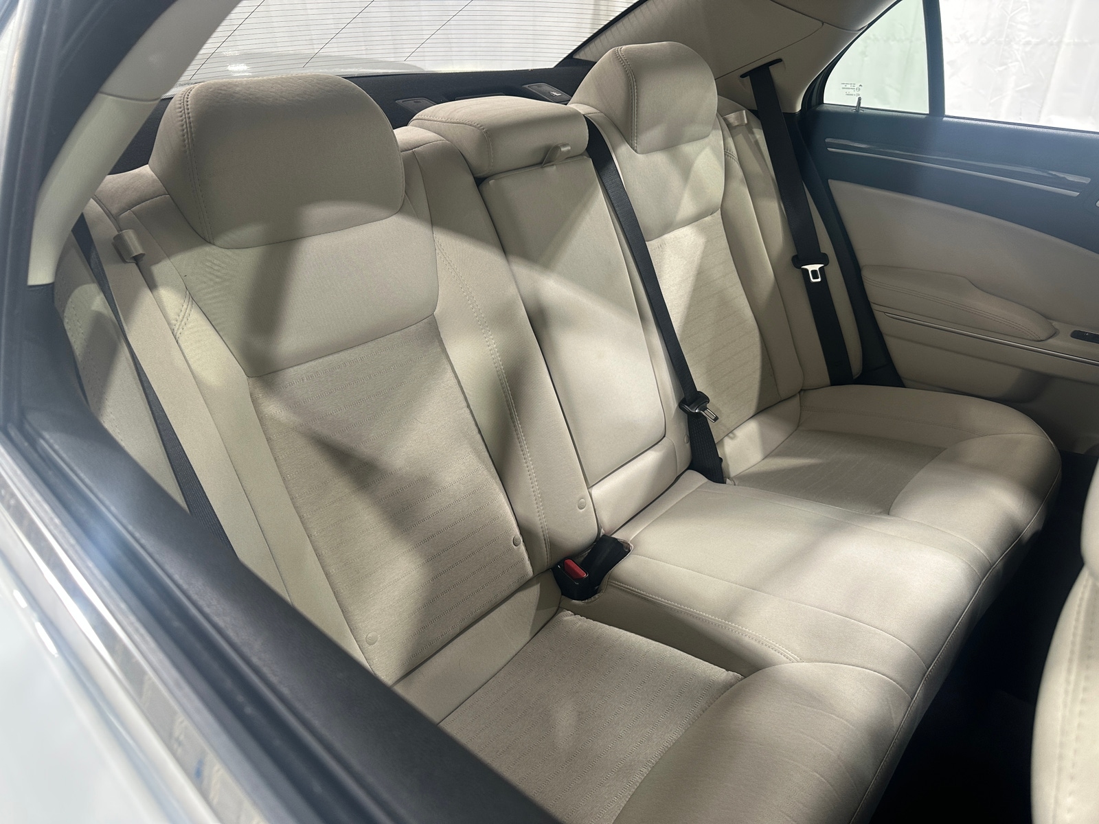 Thumbnail: 2019 Chrysler 300 - 6