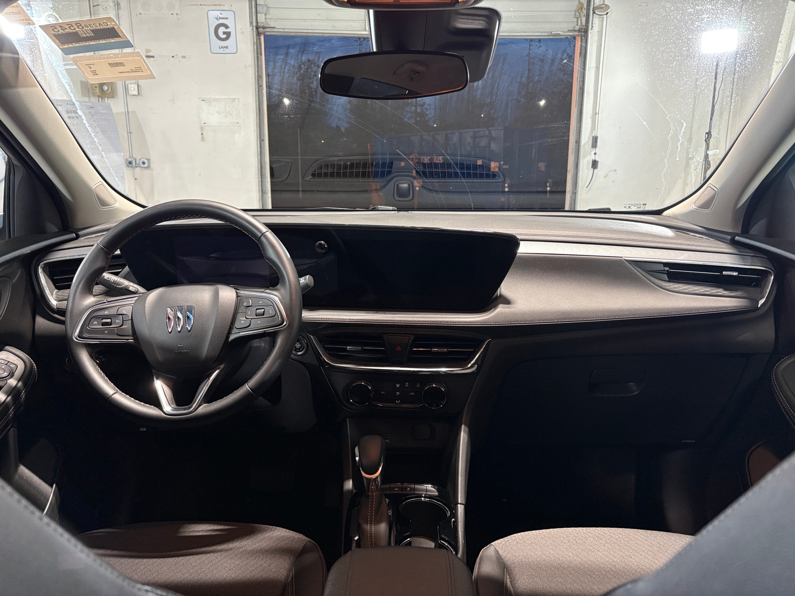 Thumbnail: 2025 Buick Encore GX - 3