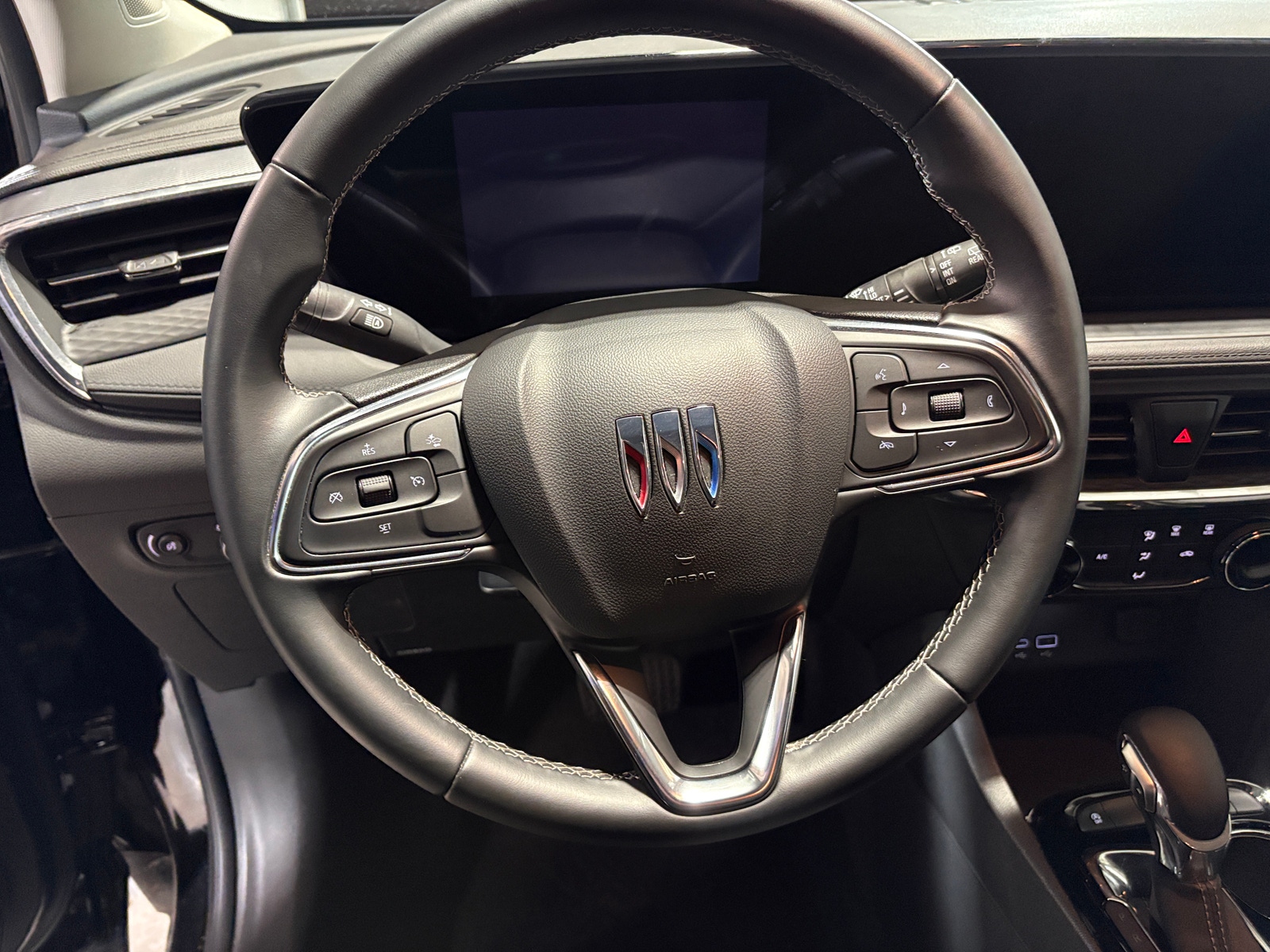 Thumbnail: 2025 Buick Encore GX - 5