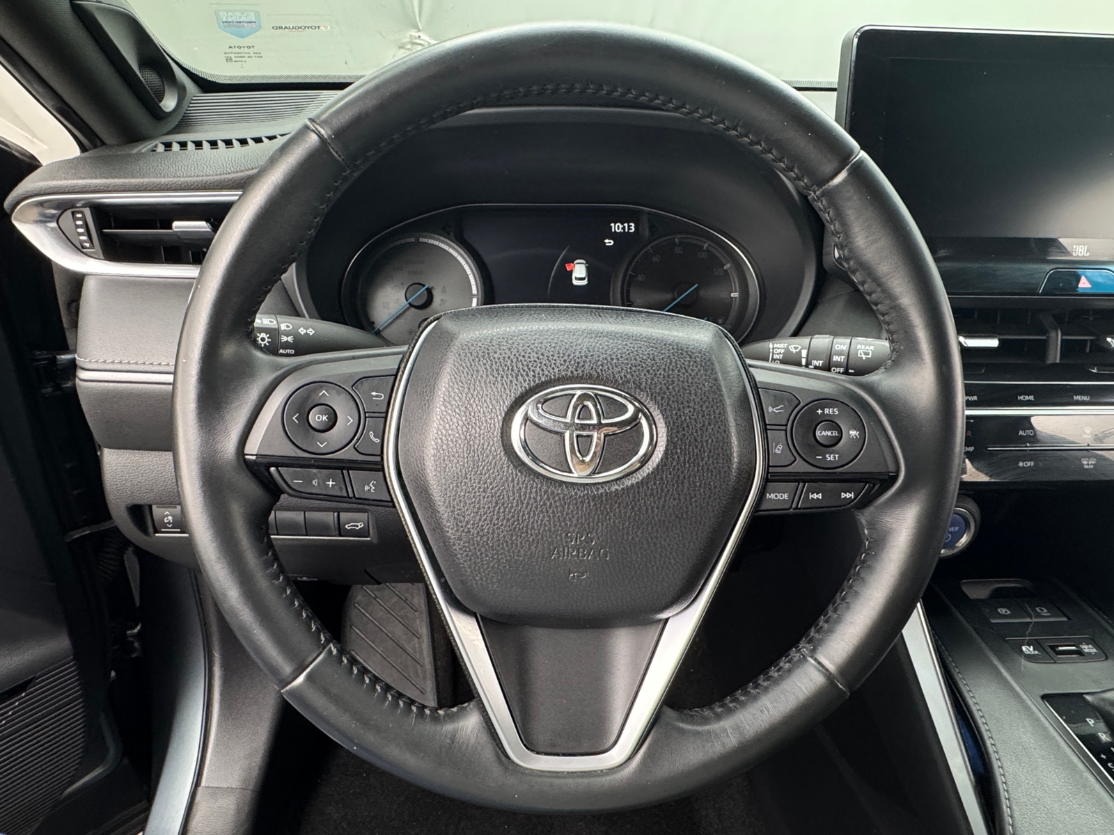 Thumbnail: 2022 Toyota Venza - 4