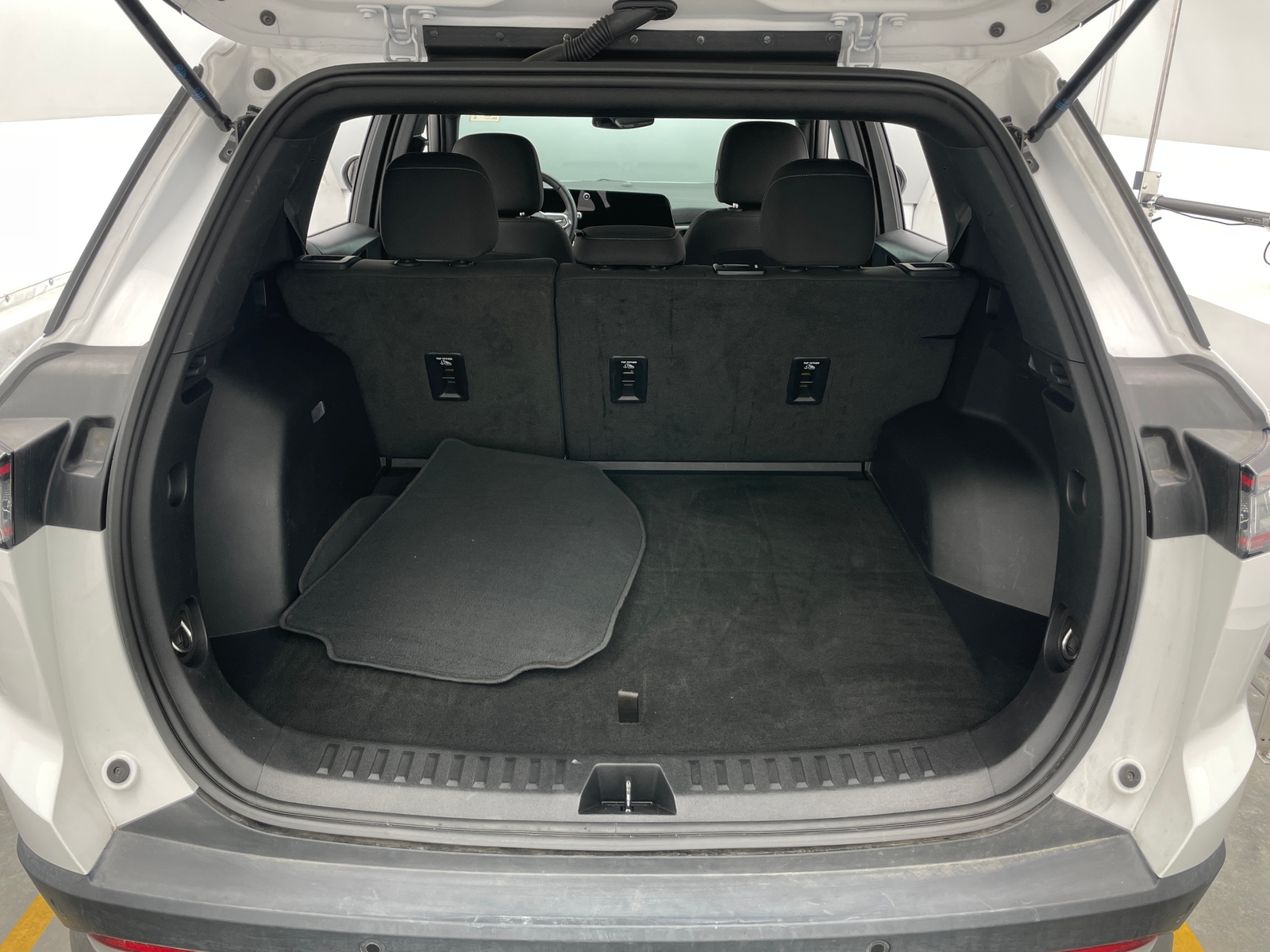 Thumbnail: 2025 Chevrolet Equinox - 7