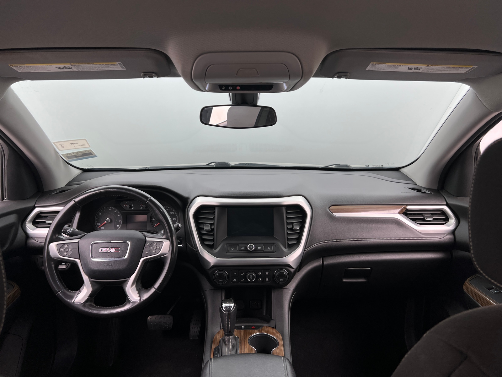 Thumbnail: 2019 GMC Acadia - 3