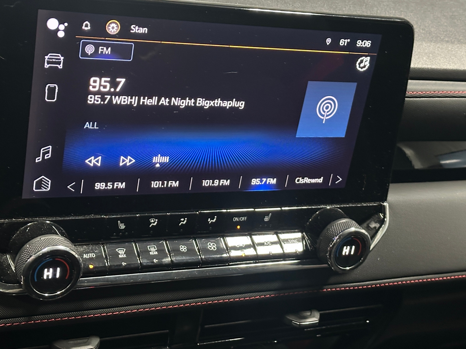 Thumbnail: 2023 Chevrolet Colorado - 4