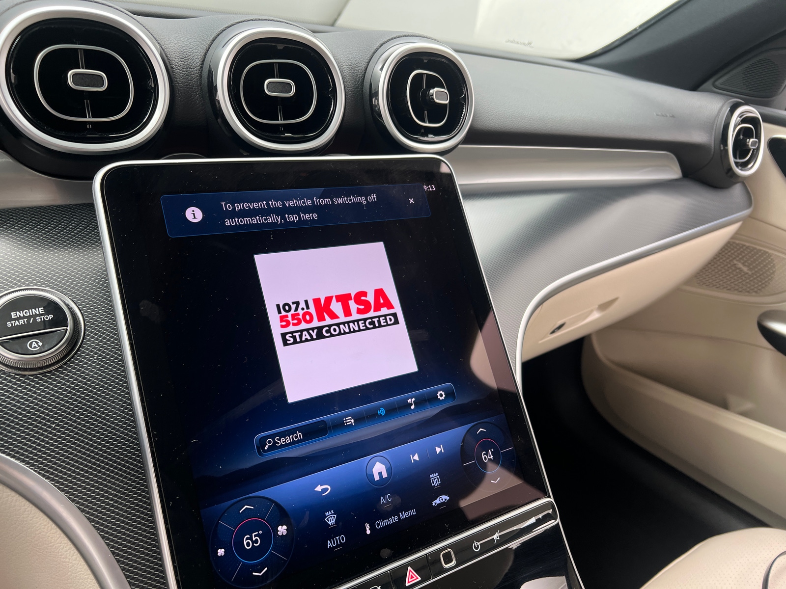 Thumbnail: 2025 Mercedes-Benz C-Class - 3