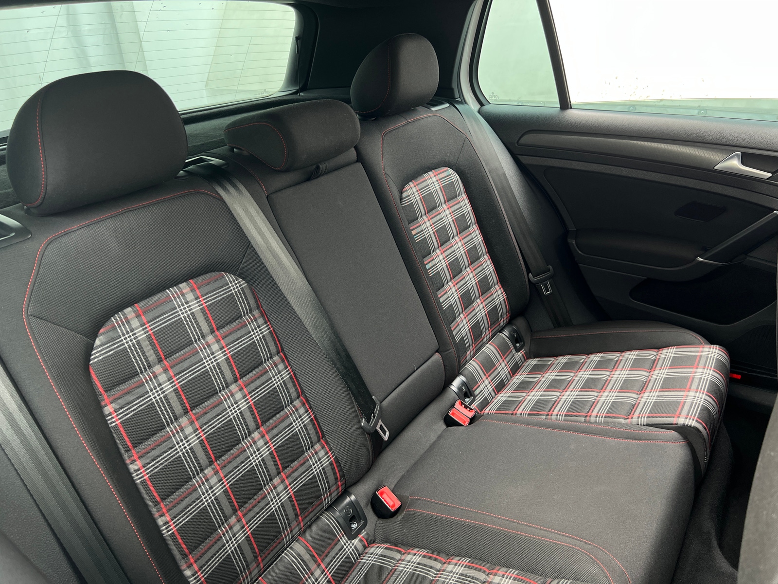 Thumbnail: 2019 Volkswagen Golf - 6