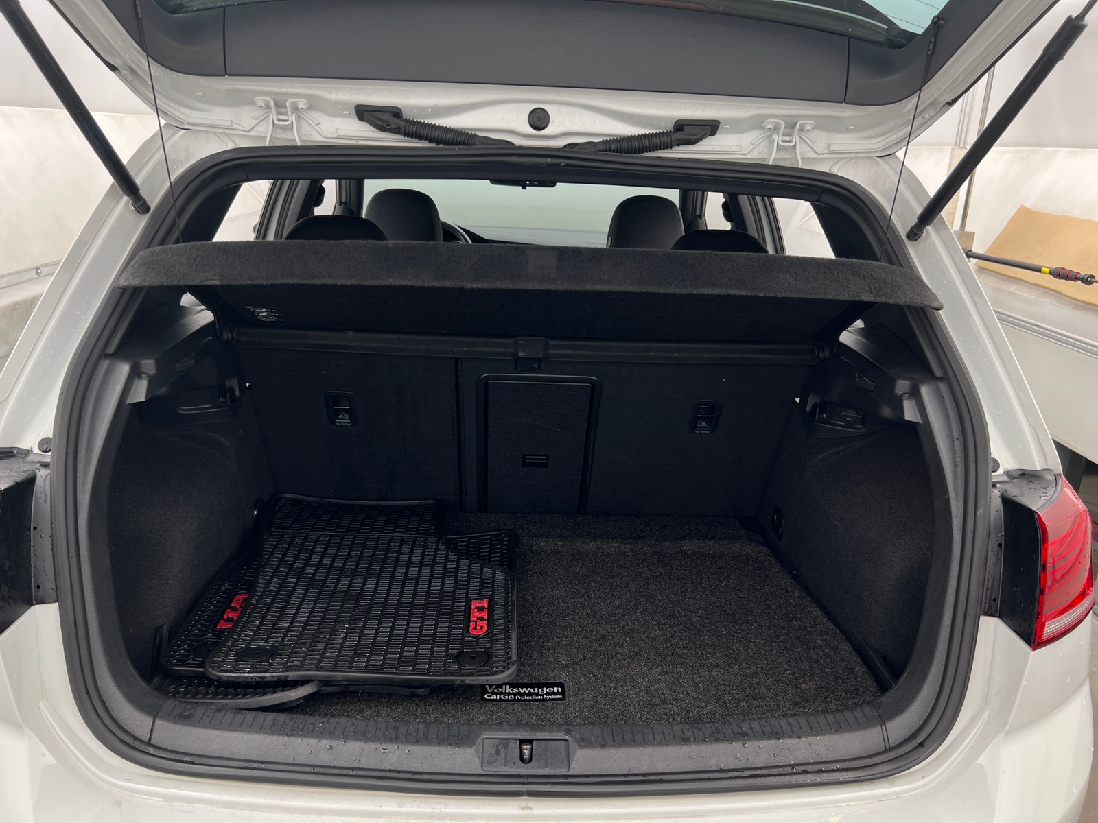 Thumbnail: 2019 Volkswagen Golf - 7