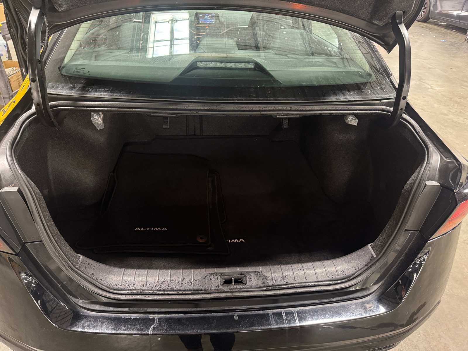 Thumbnail: 2023 Nissan Altima - 7