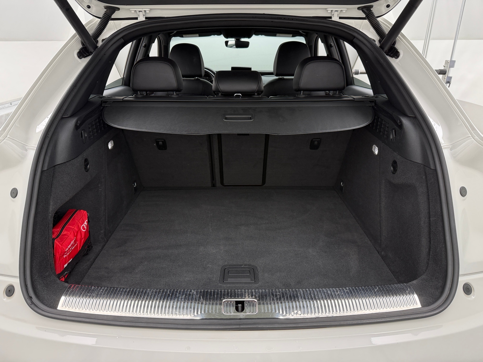 Thumbnail: 2018 Audi Q3 - 6