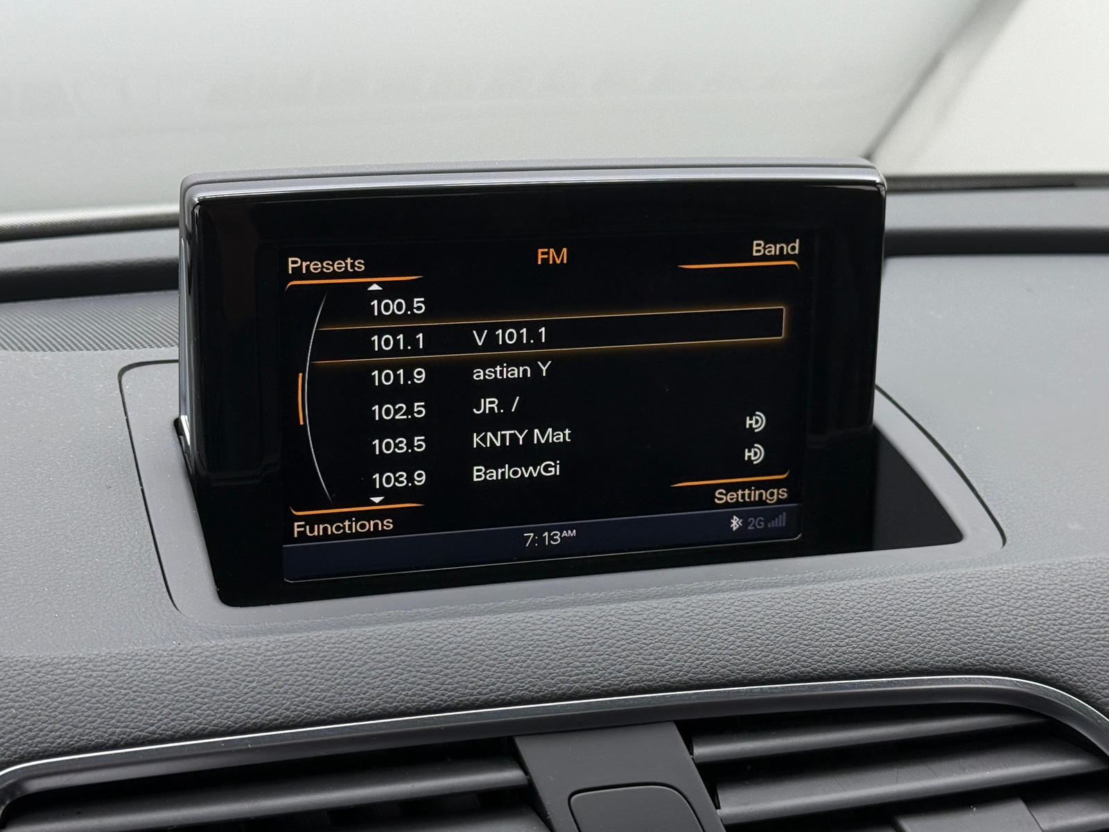 Thumbnail: 2018 Audi Q3 - 3