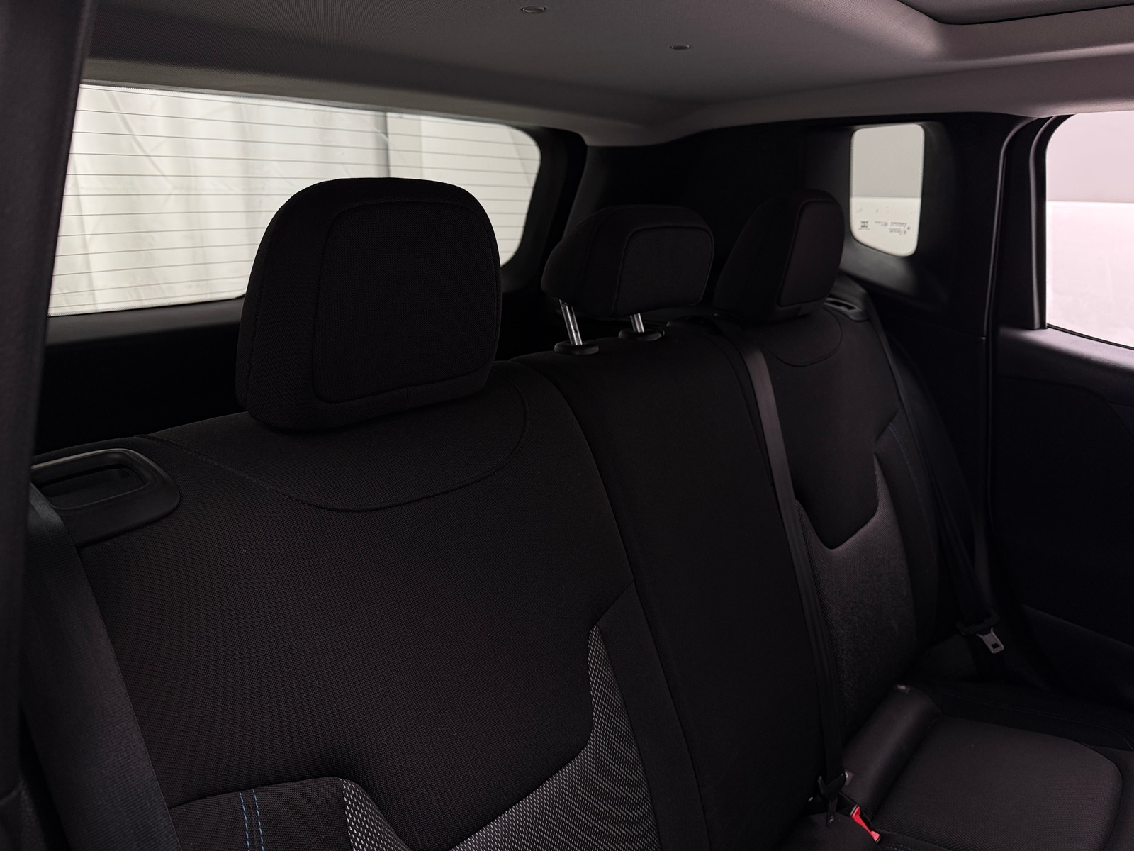 Thumbnail: 2021 Jeep Renegade - 6