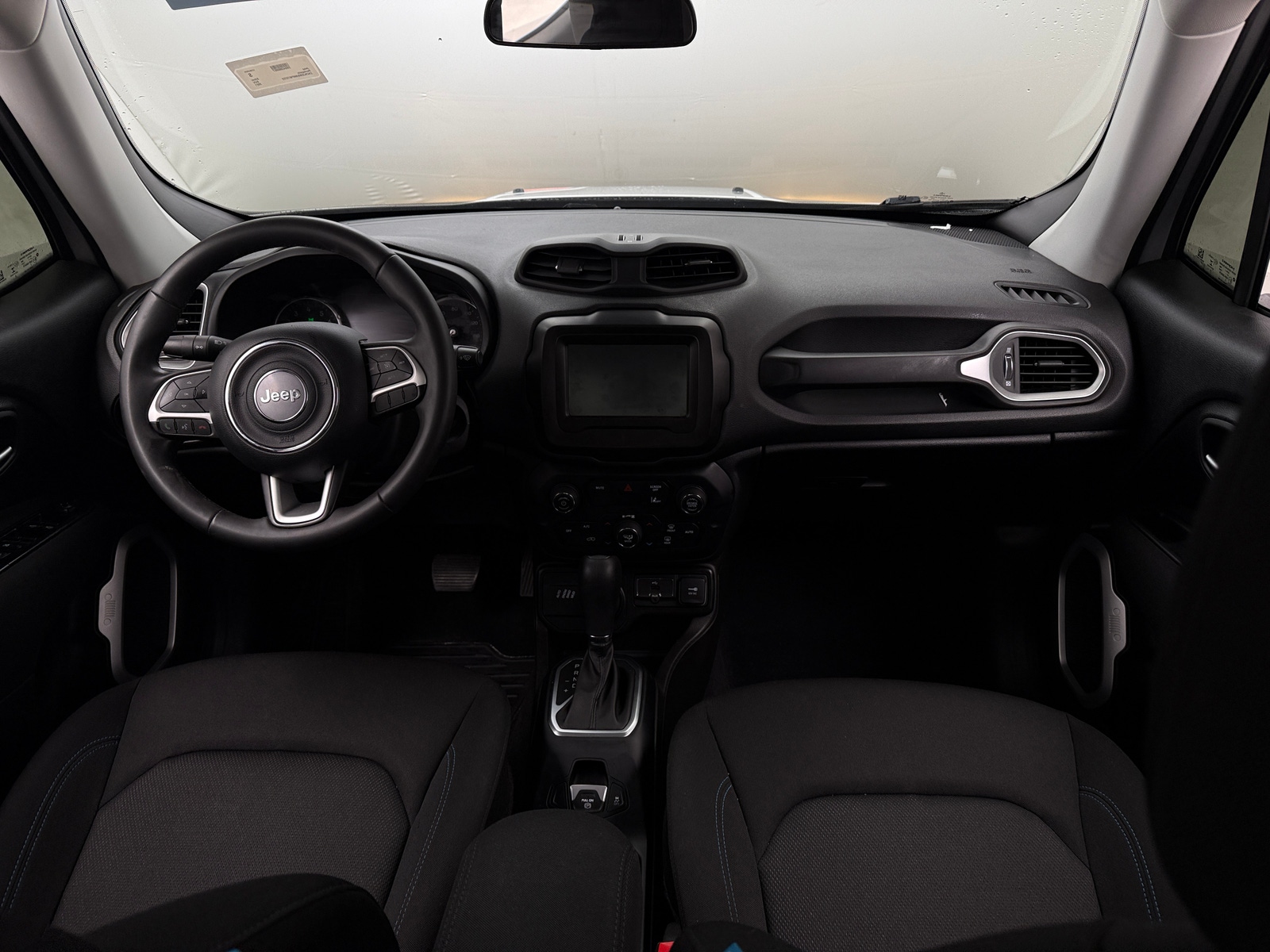 Thumbnail: 2021 Jeep Renegade - 3