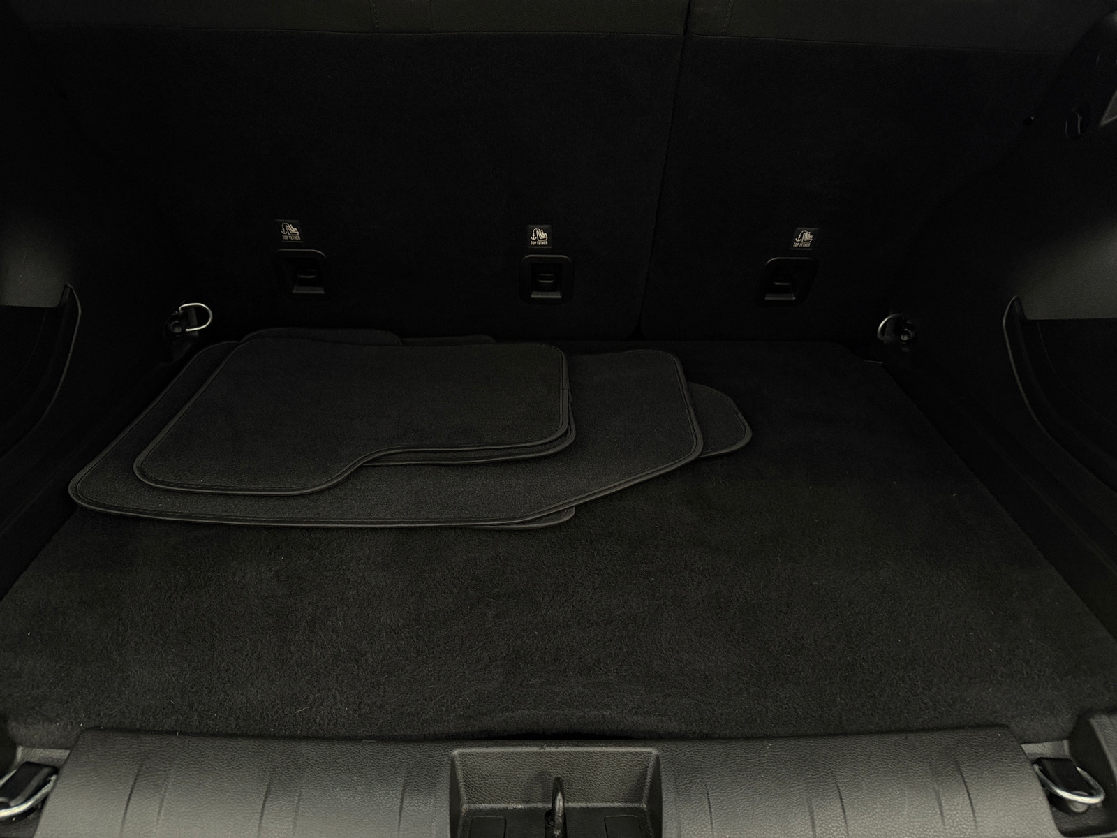 Thumbnail: 2021 Jeep Renegade - 7