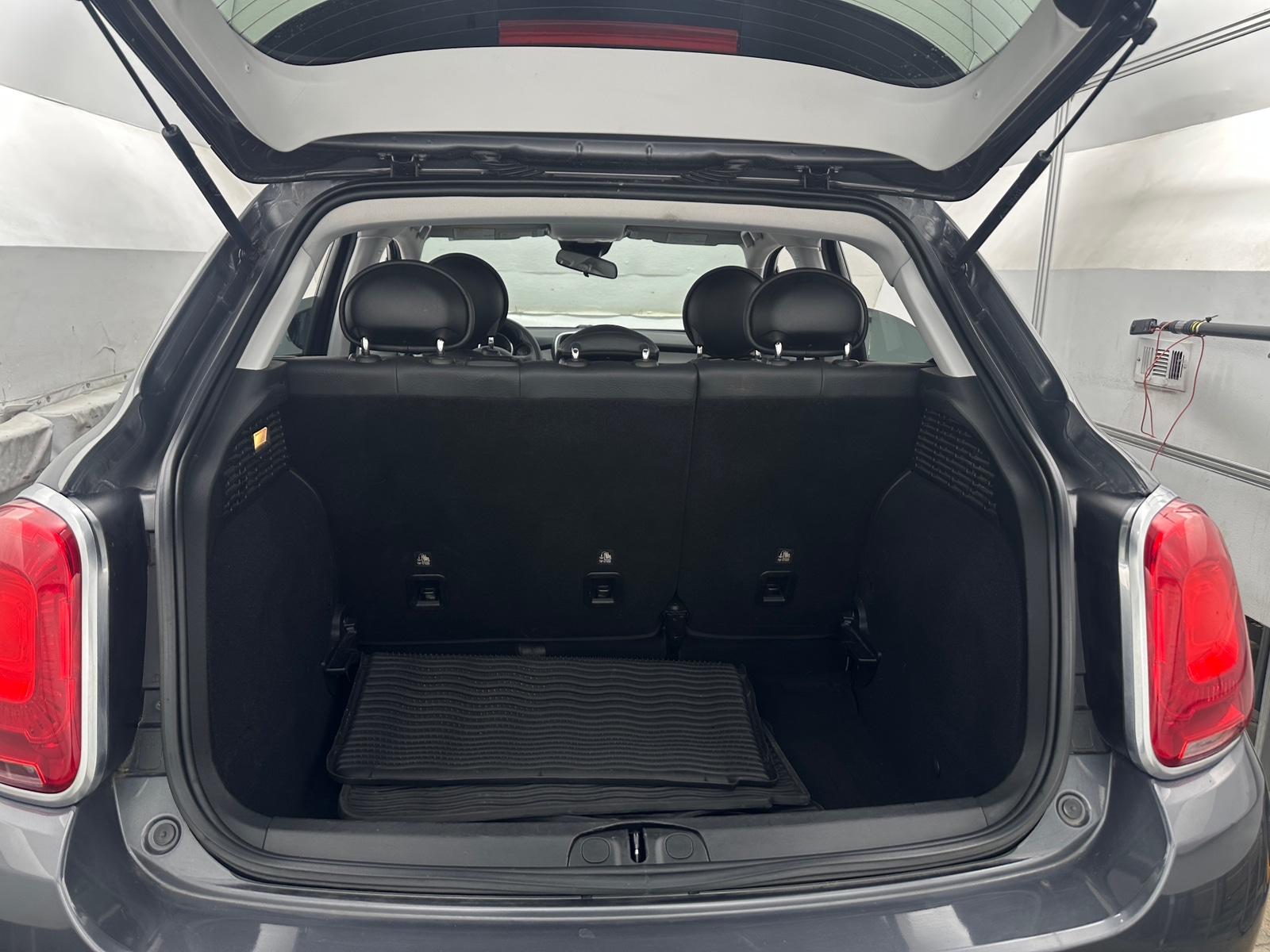 Thumbnail: 2018 Fiat 500X - 6